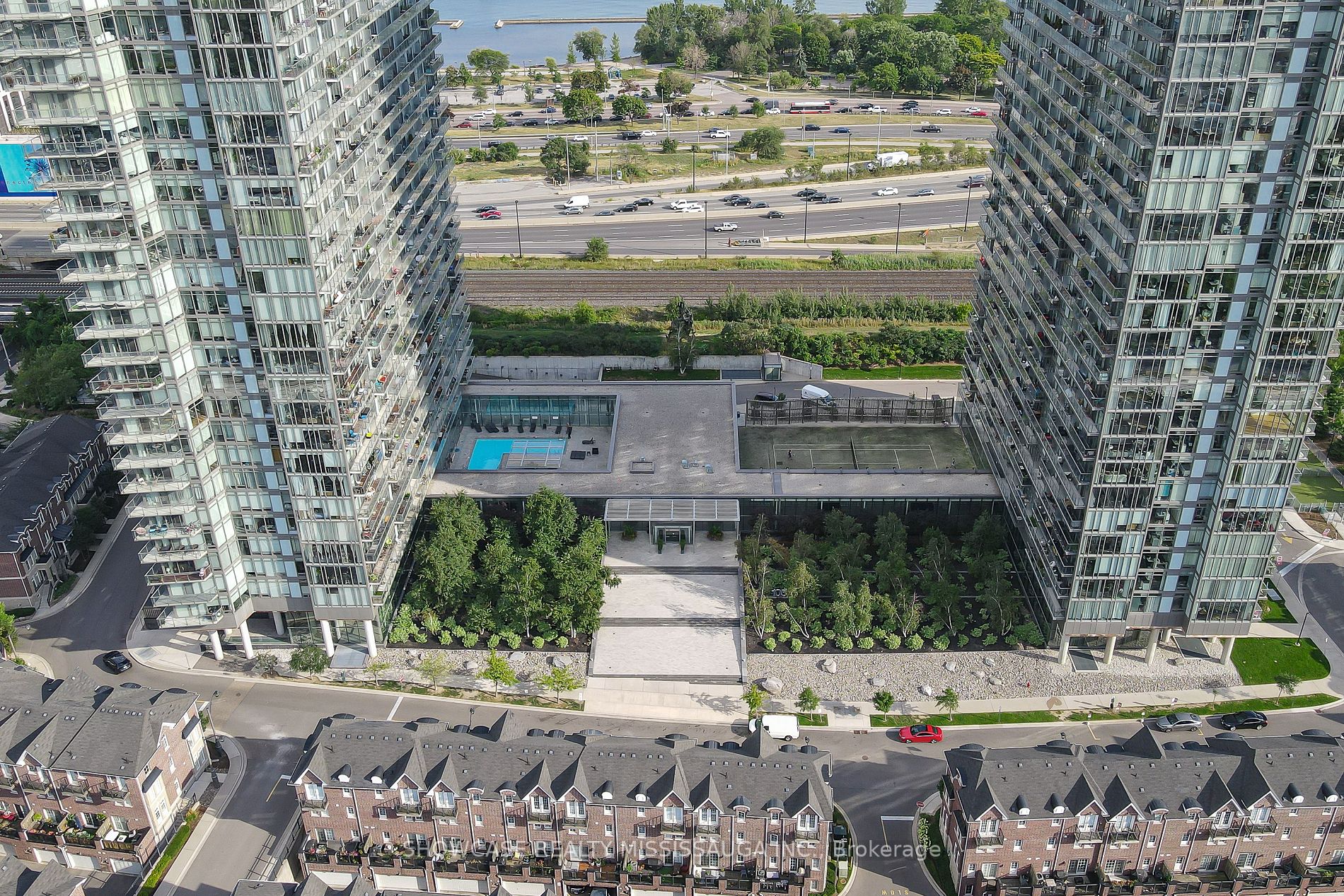 105 The Queensway Ave, #1401