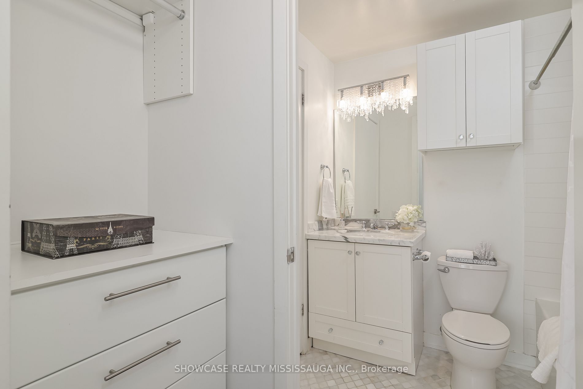 105 The Queensway Ave, #1401
