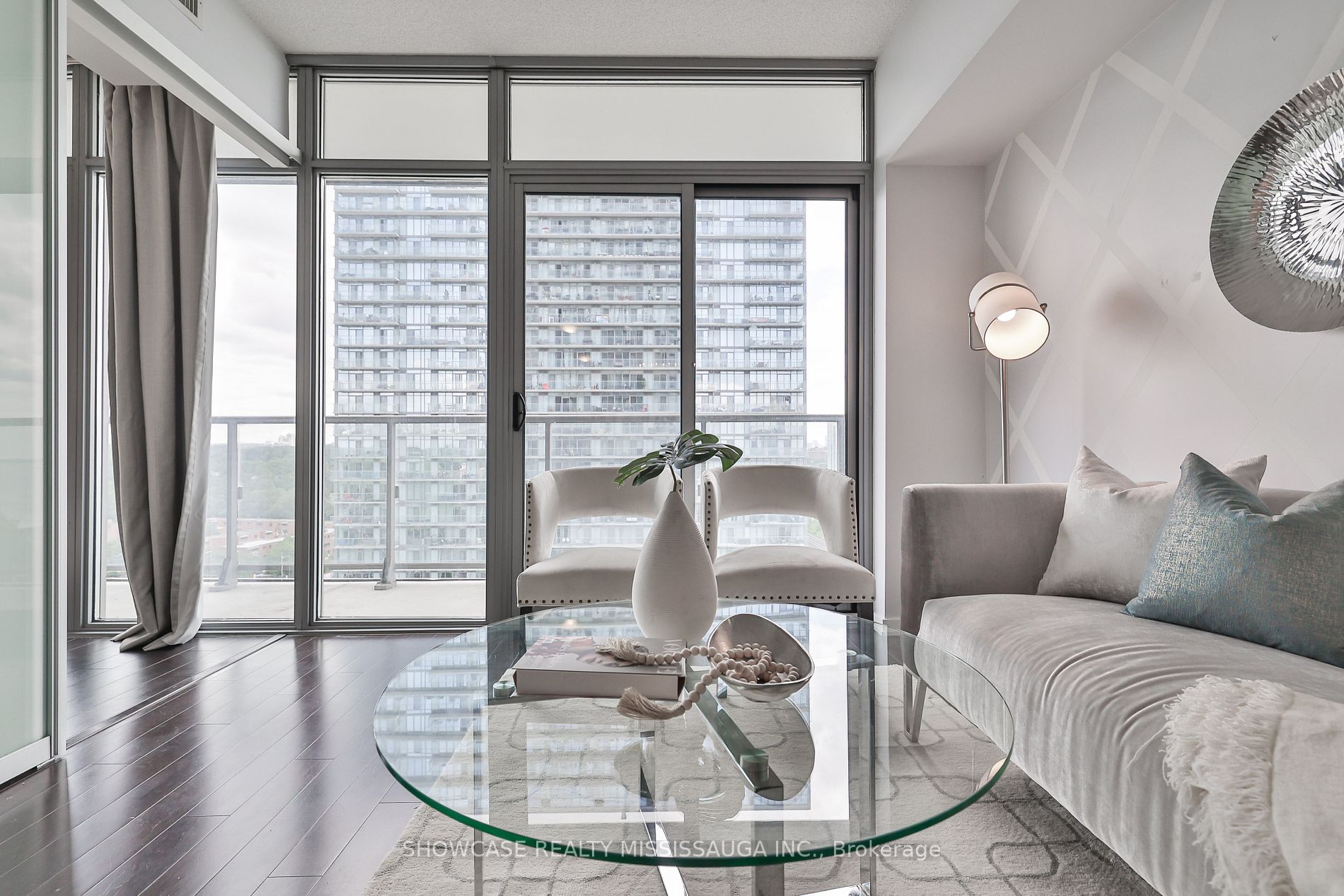 105 The Queensway Ave, #1401
