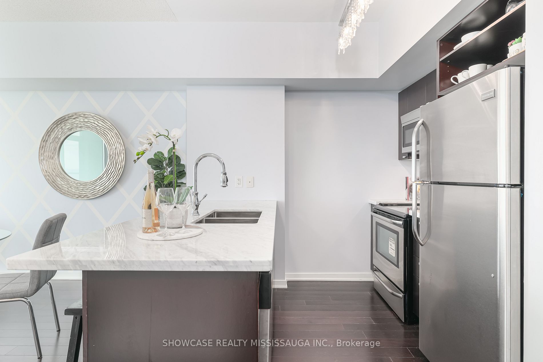 105 The Queensway Ave, #1401