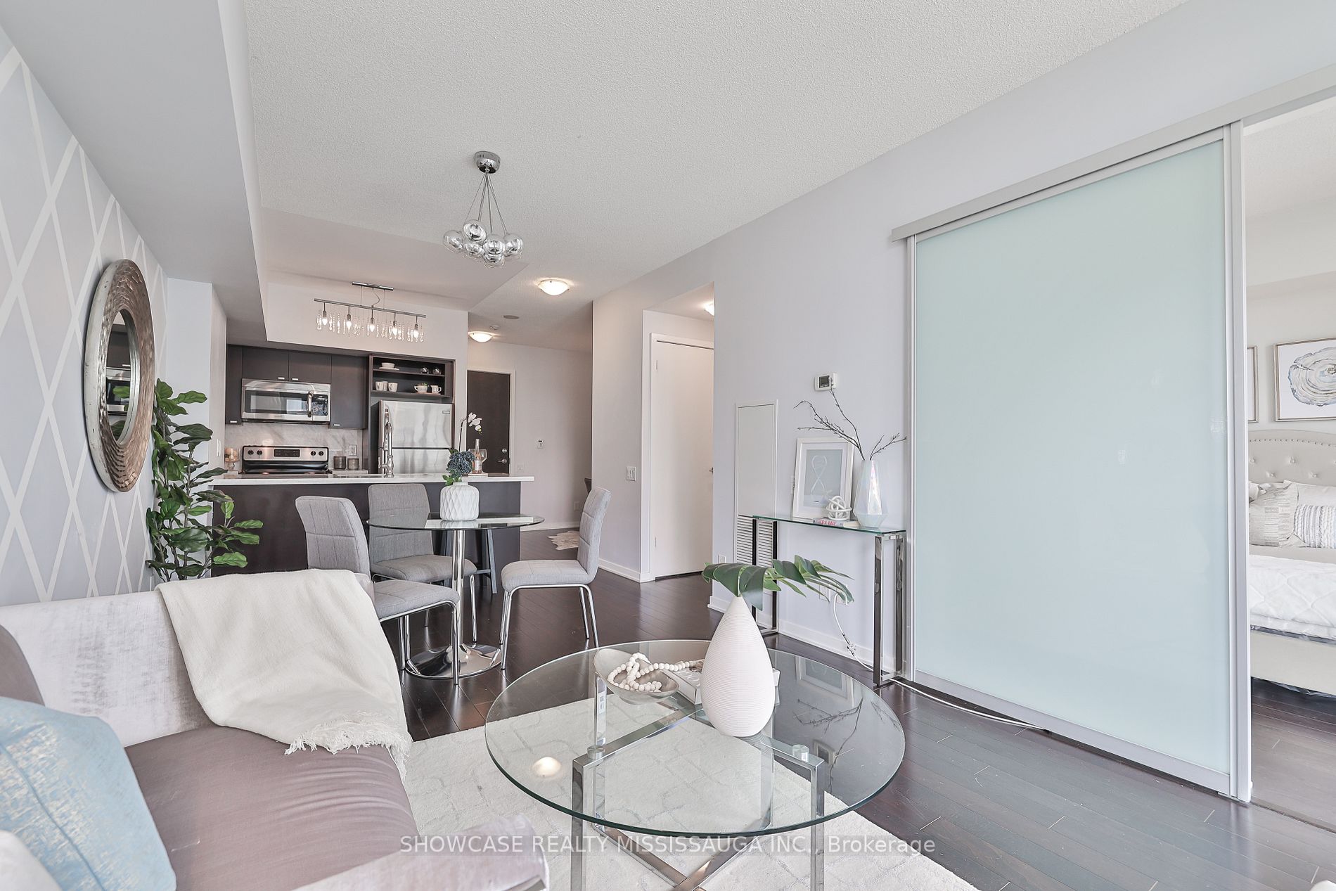 105 The Queensway Ave, #1401