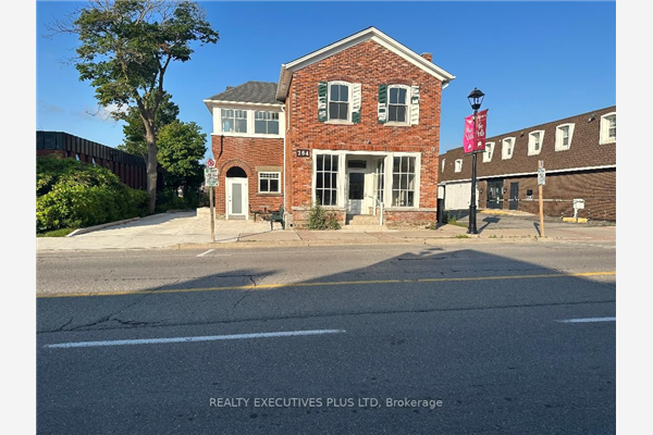 264 Queen St S, Mississauga