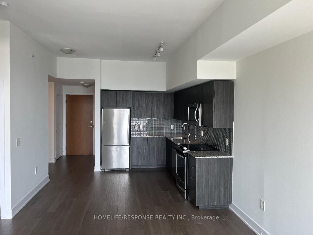 30 SHORE BREEZE Drive #1319