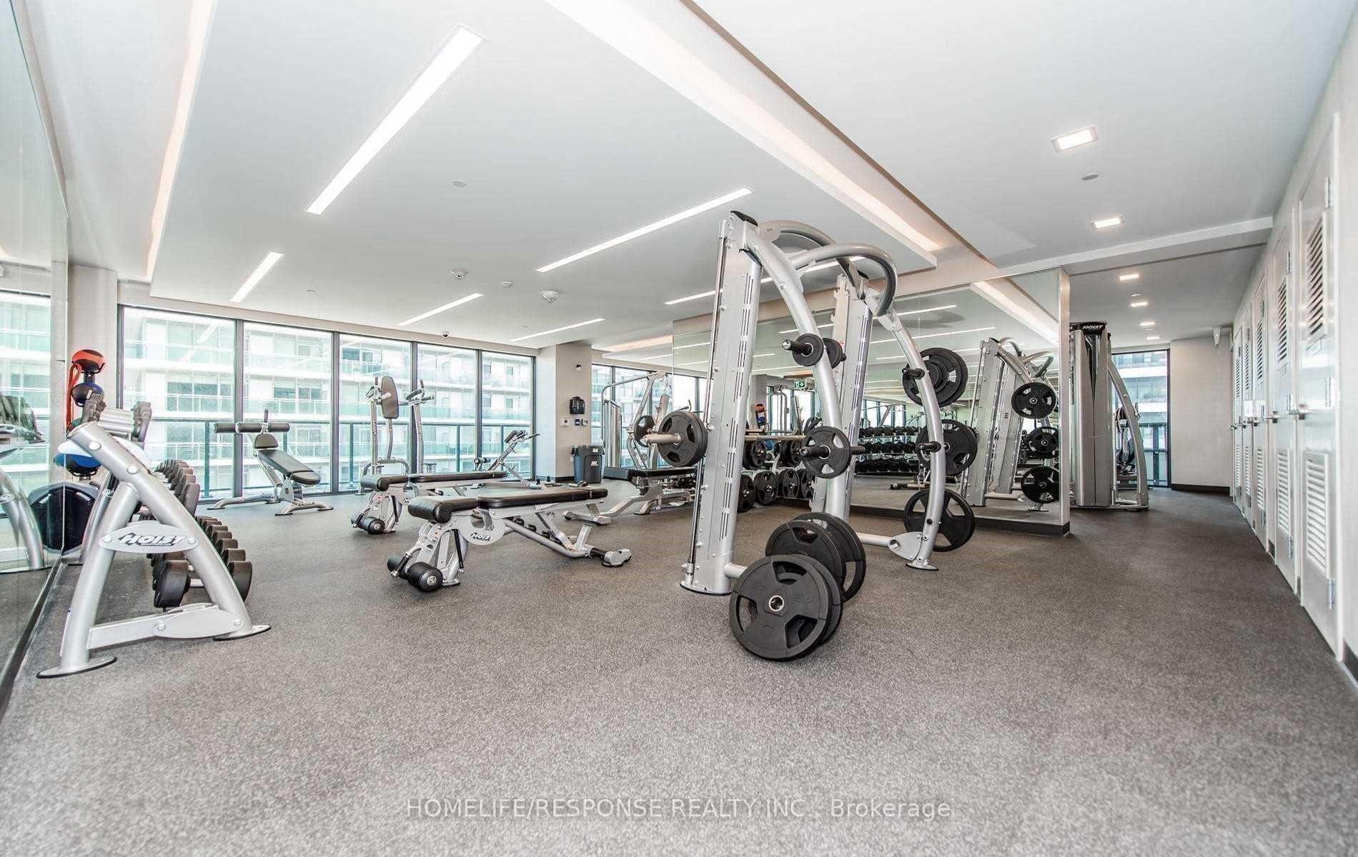 30 SHORE BREEZE Drive #1319
