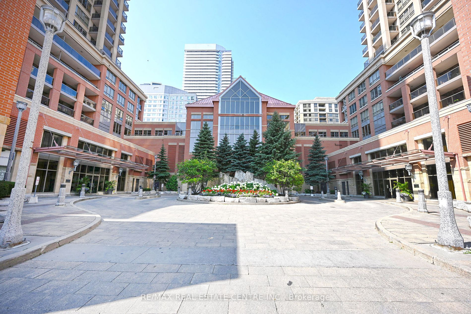 4080 Living Arts Dr, #805