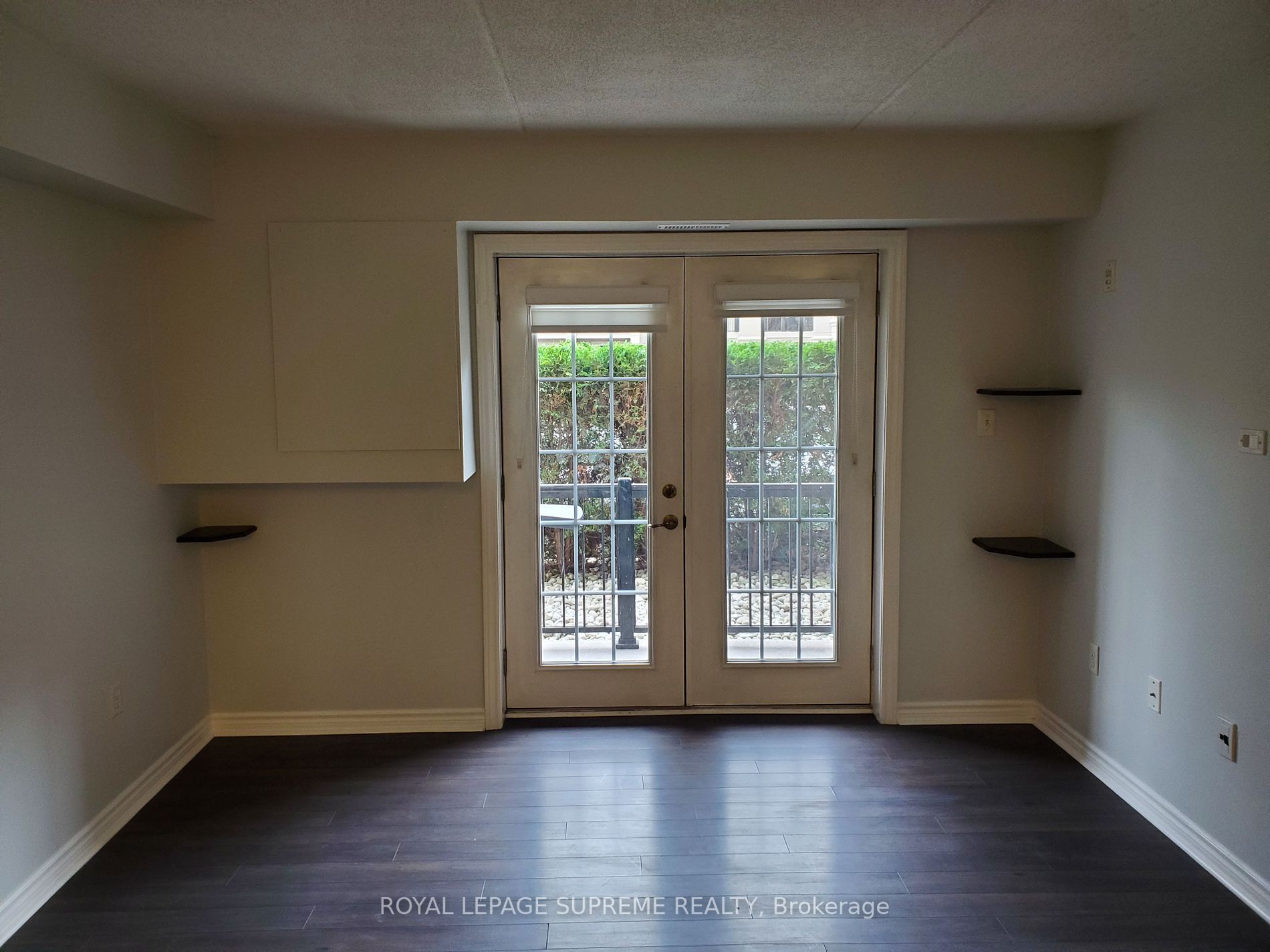 1487 Maple Ave, #104