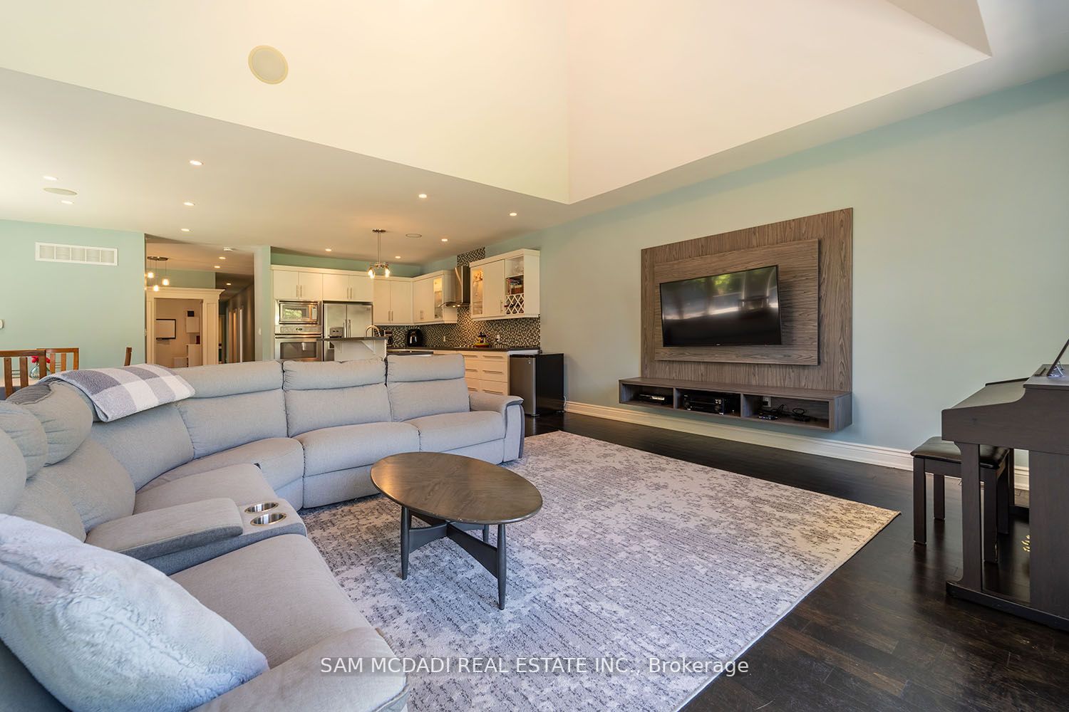 Listing W6689378 - Large Photo # 14