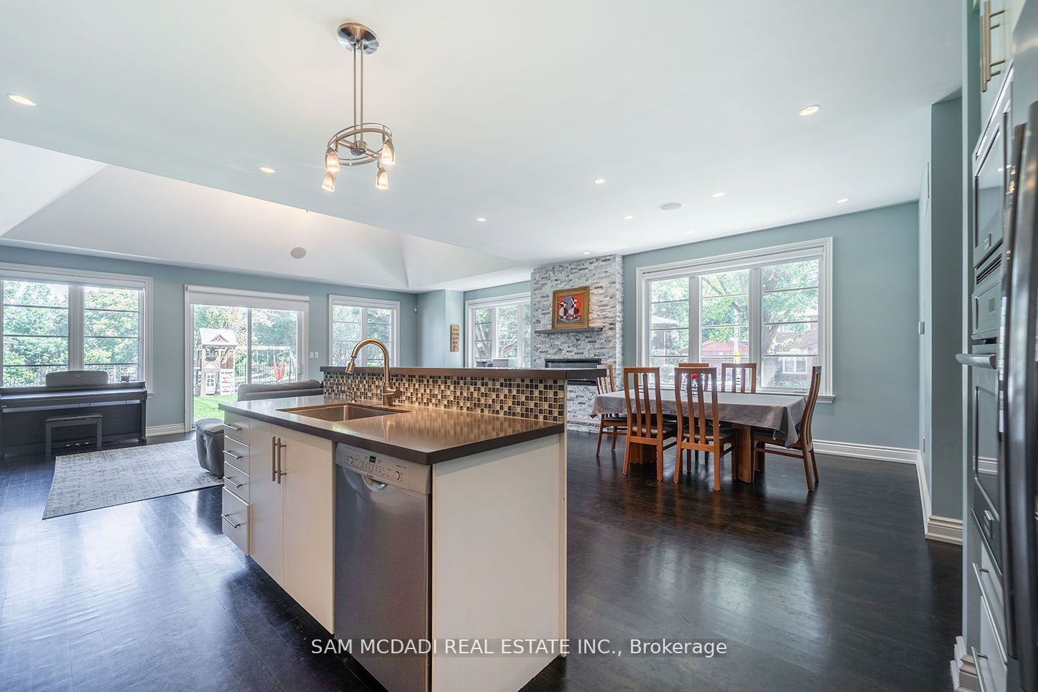 Listing W6689378 - Large Photo # 18
