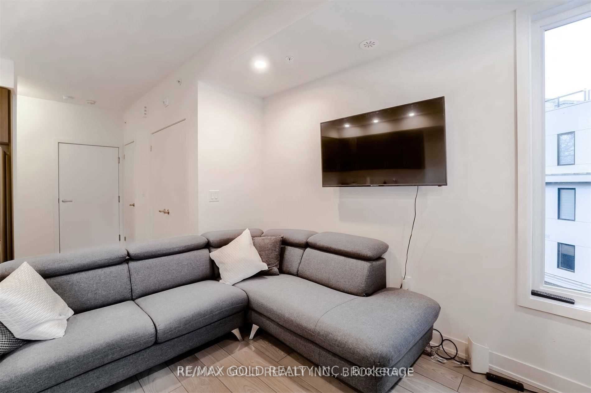 3492 Widdicombe Way, ##2