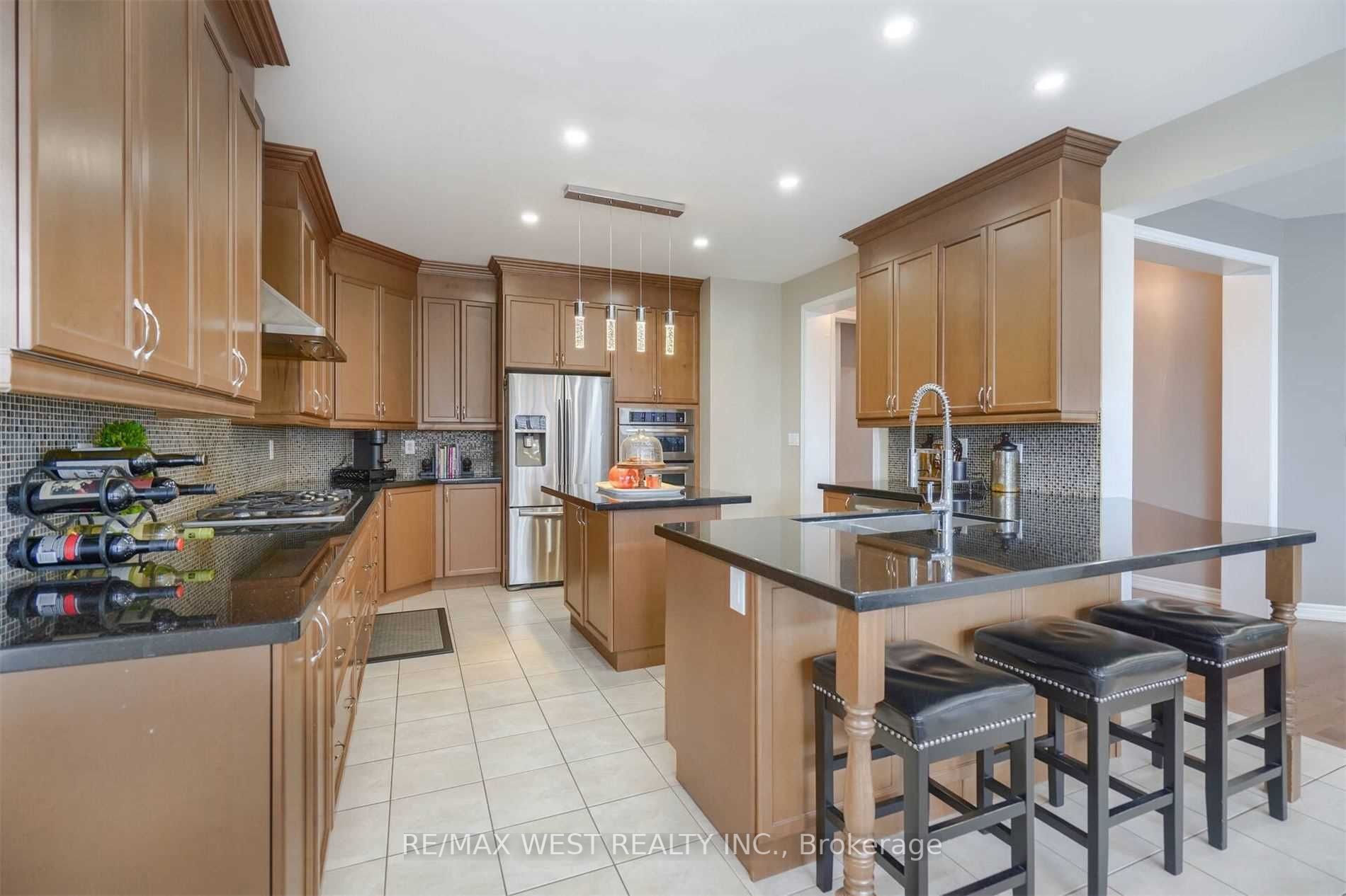 39 Snellview Blvd