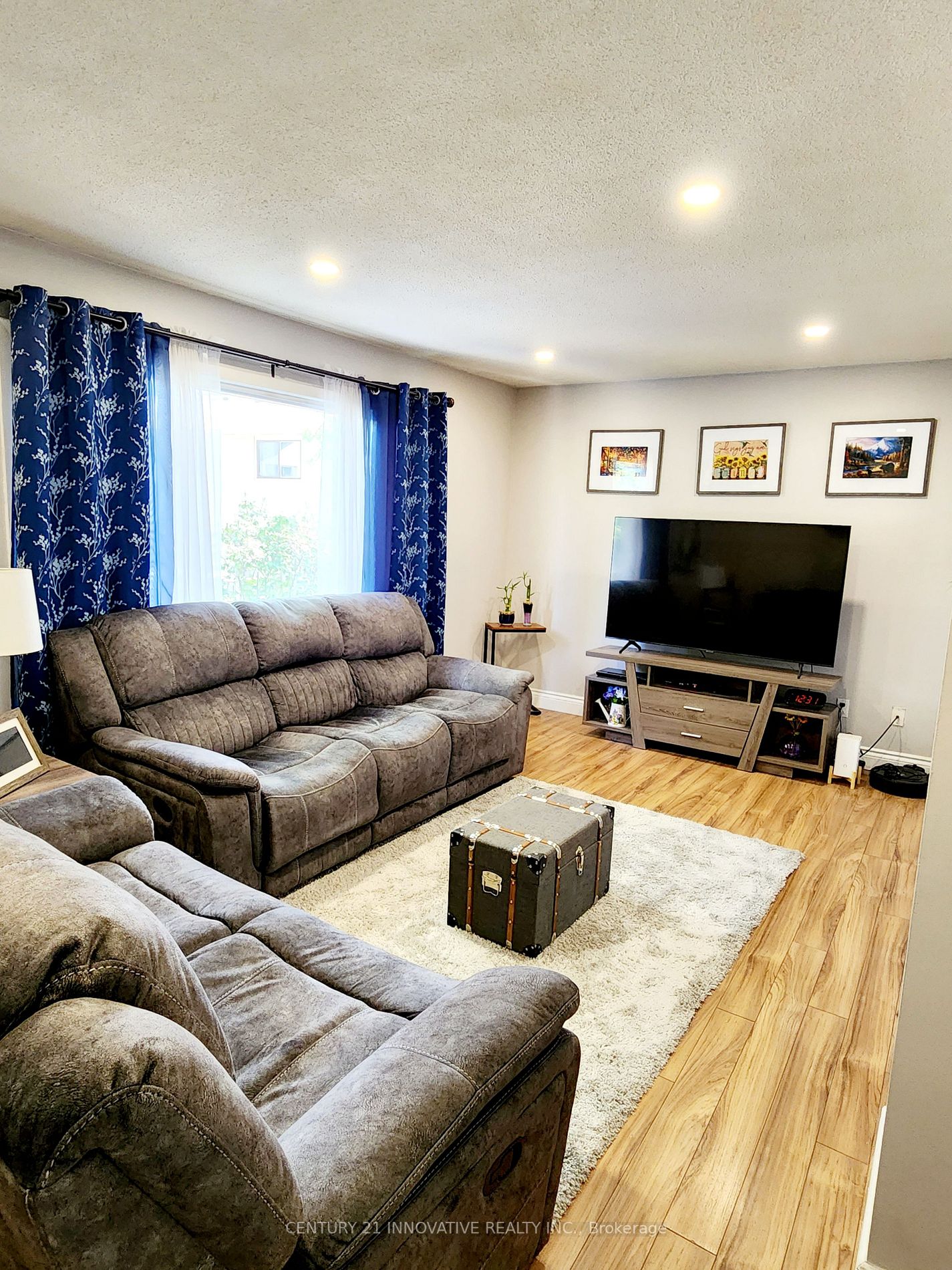 98 Falconer Dr, #77