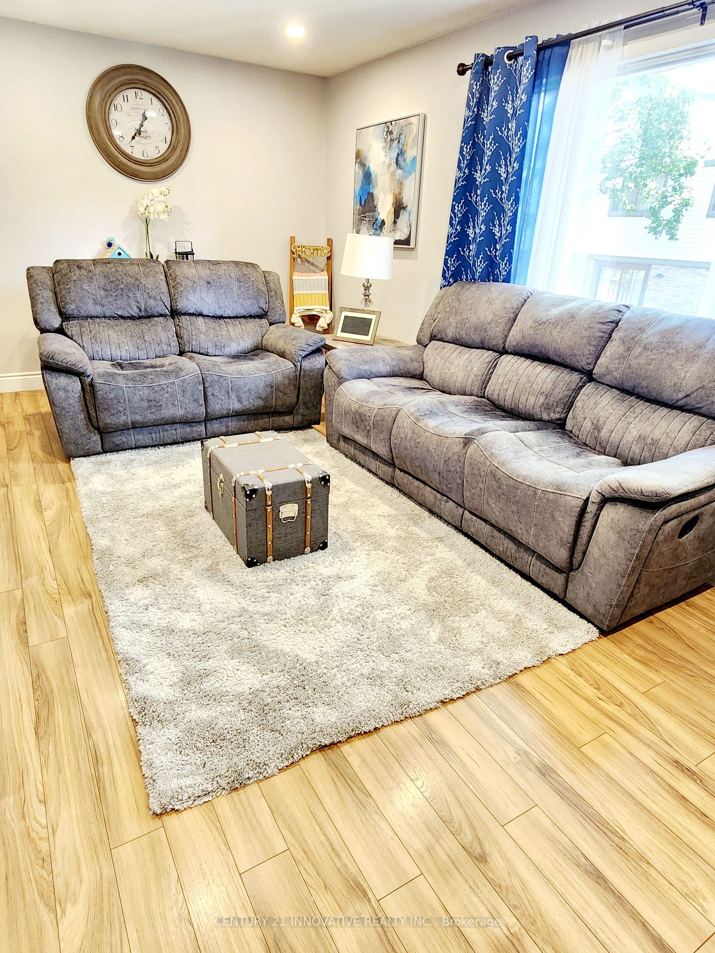 98 Falconer Dr, #77