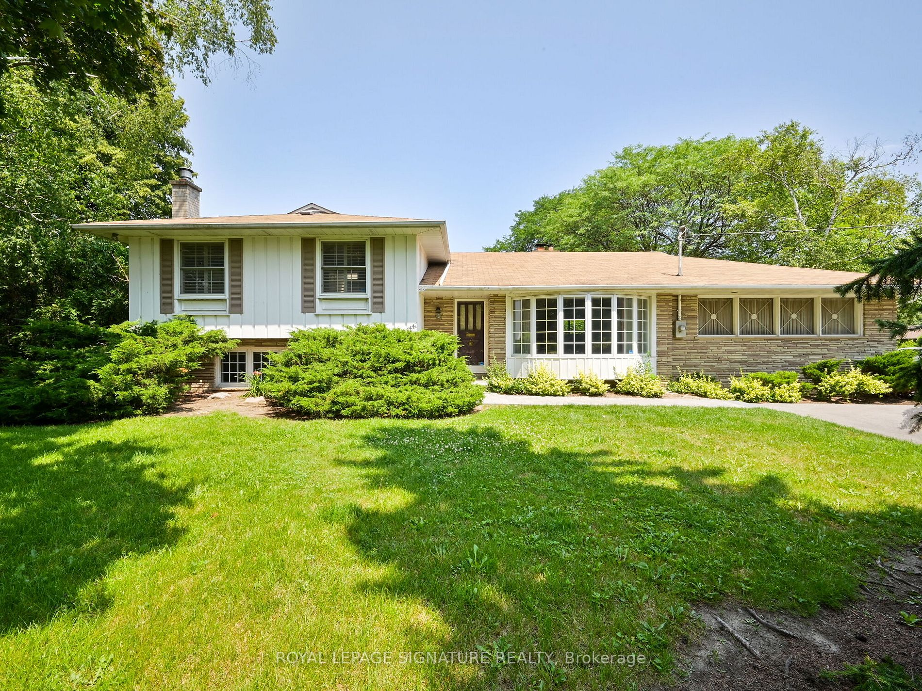 1441 Clarkson Road N