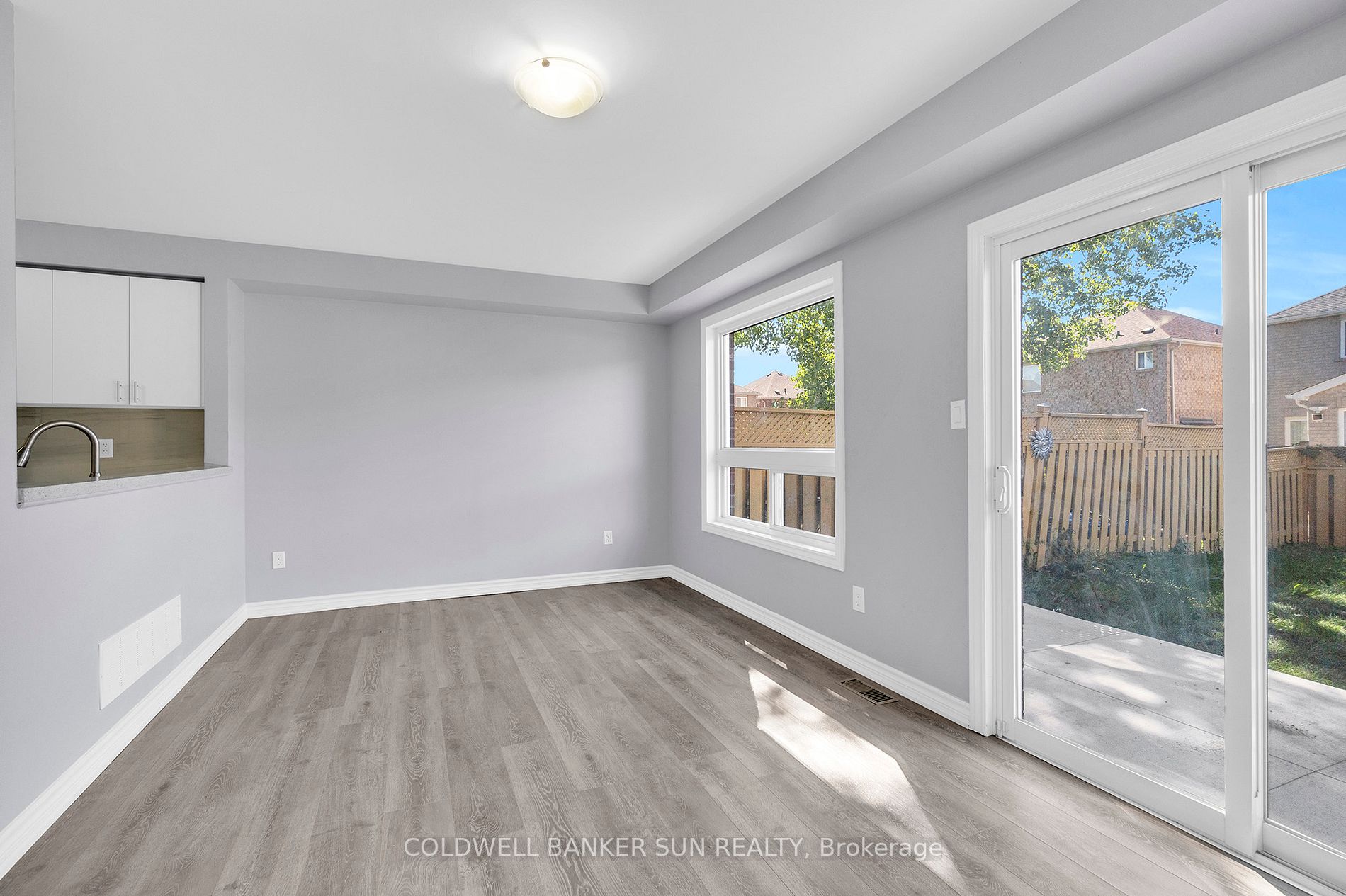 43 Sand Cherry Cres