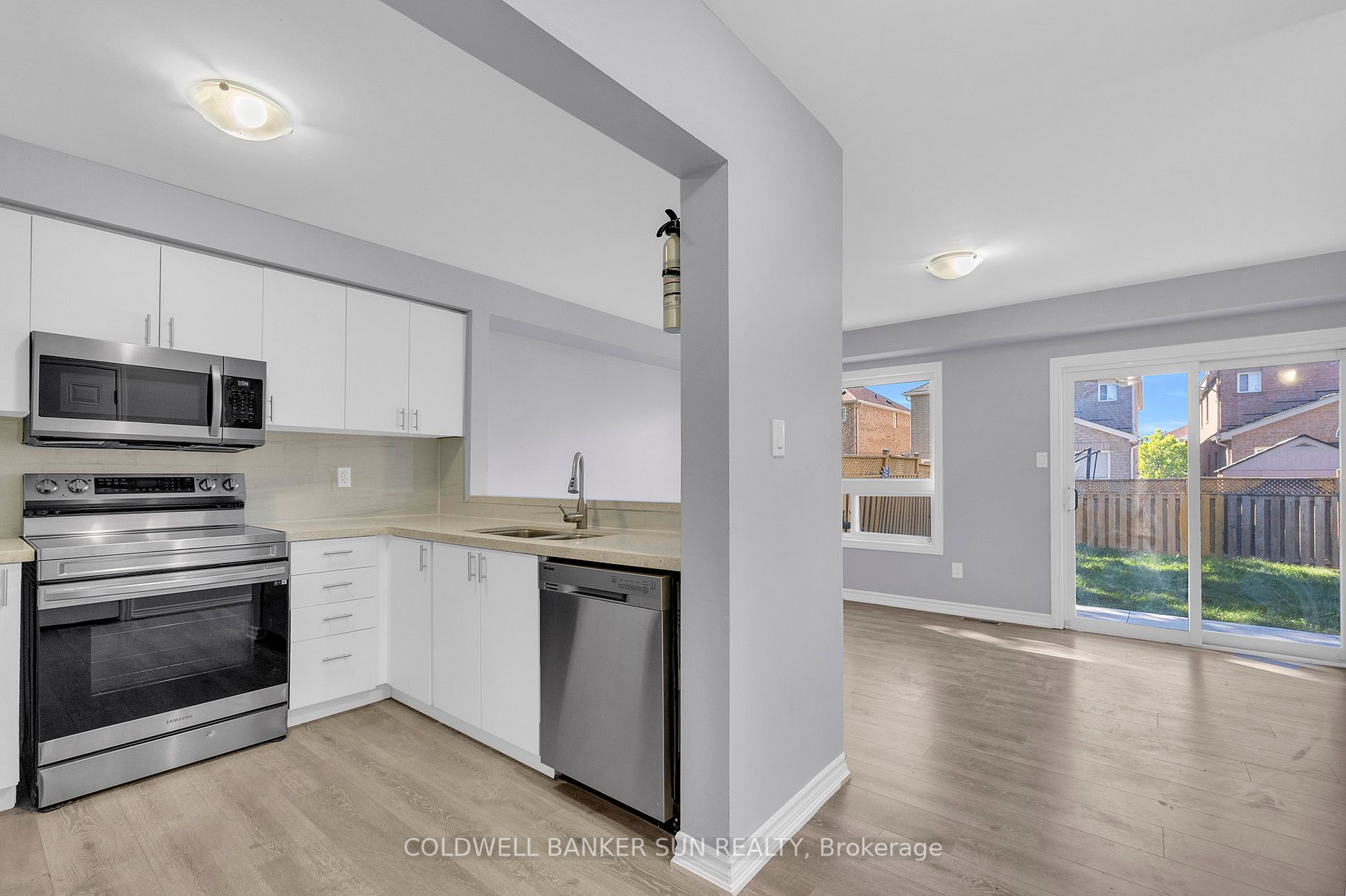 43 Sand Cherry Cres