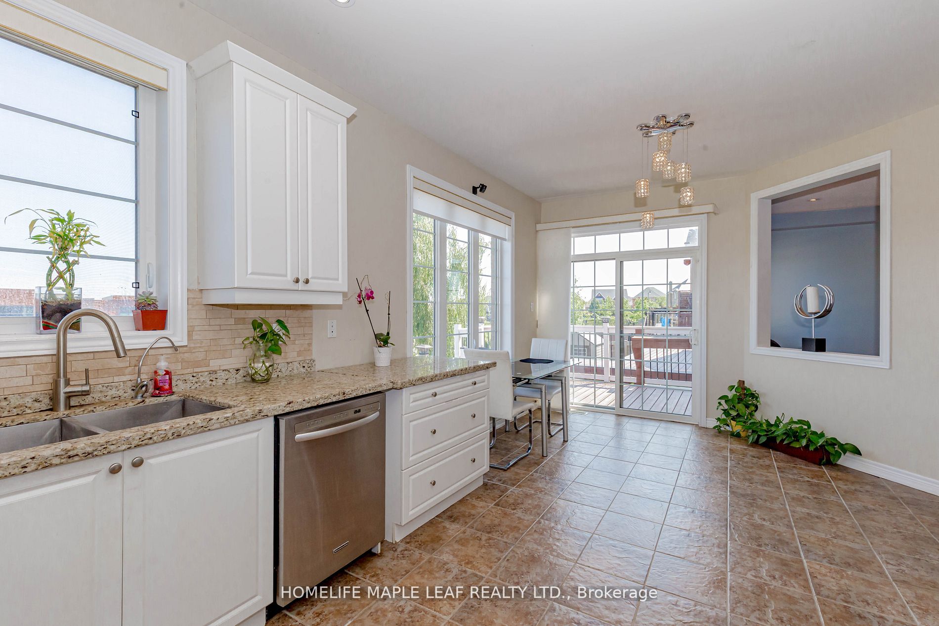 45 Interlacken Dr