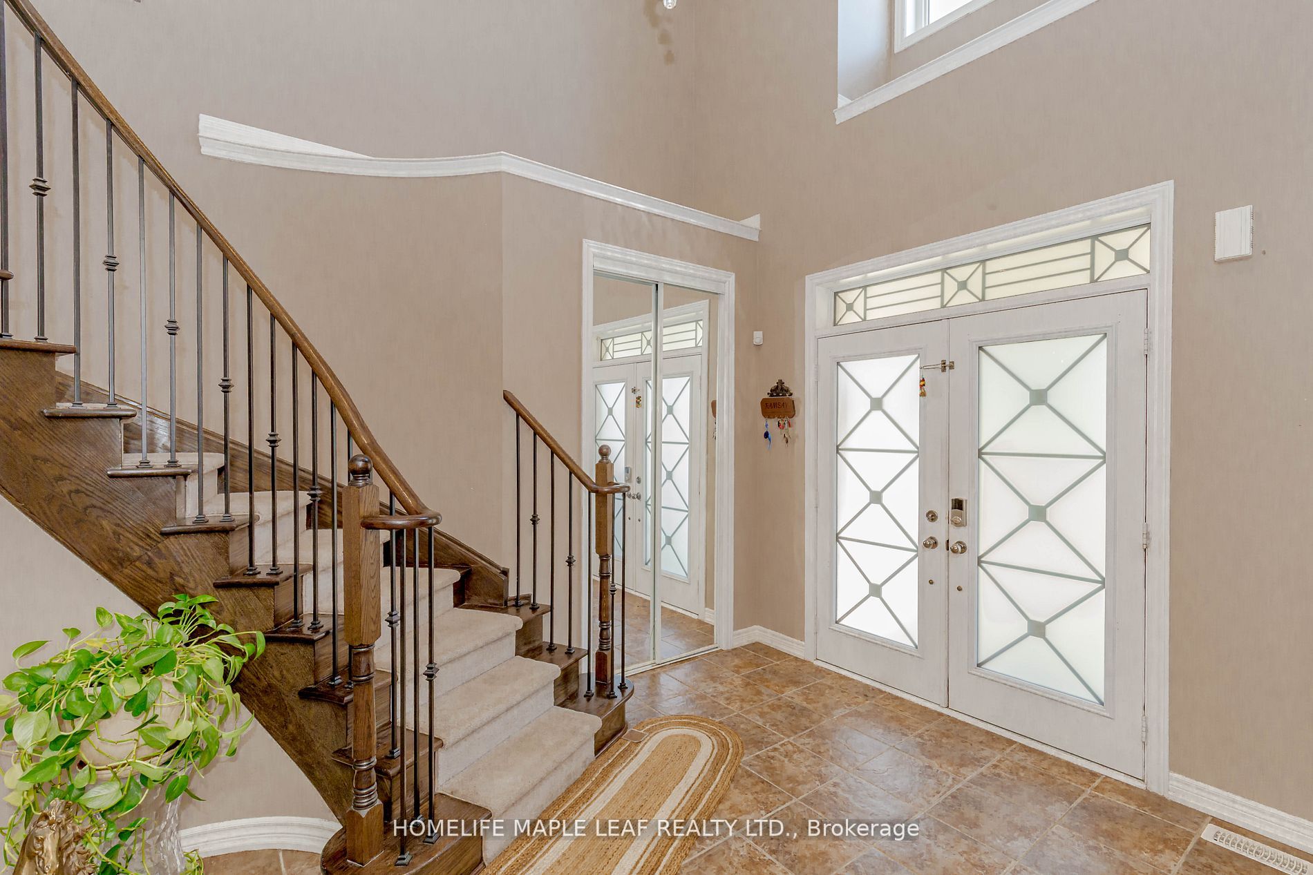 45 Interlacken Dr