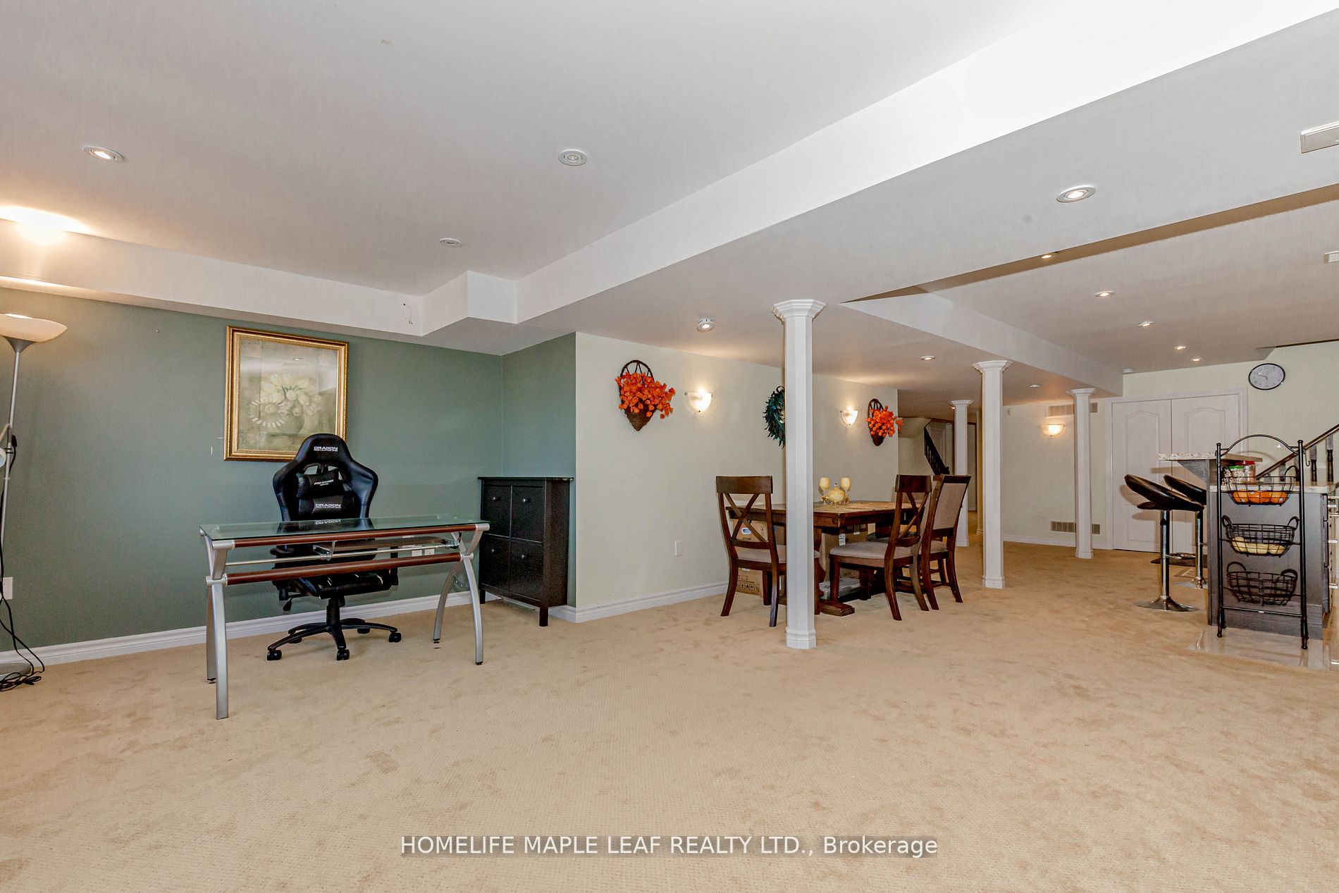 45 Interlacken Dr