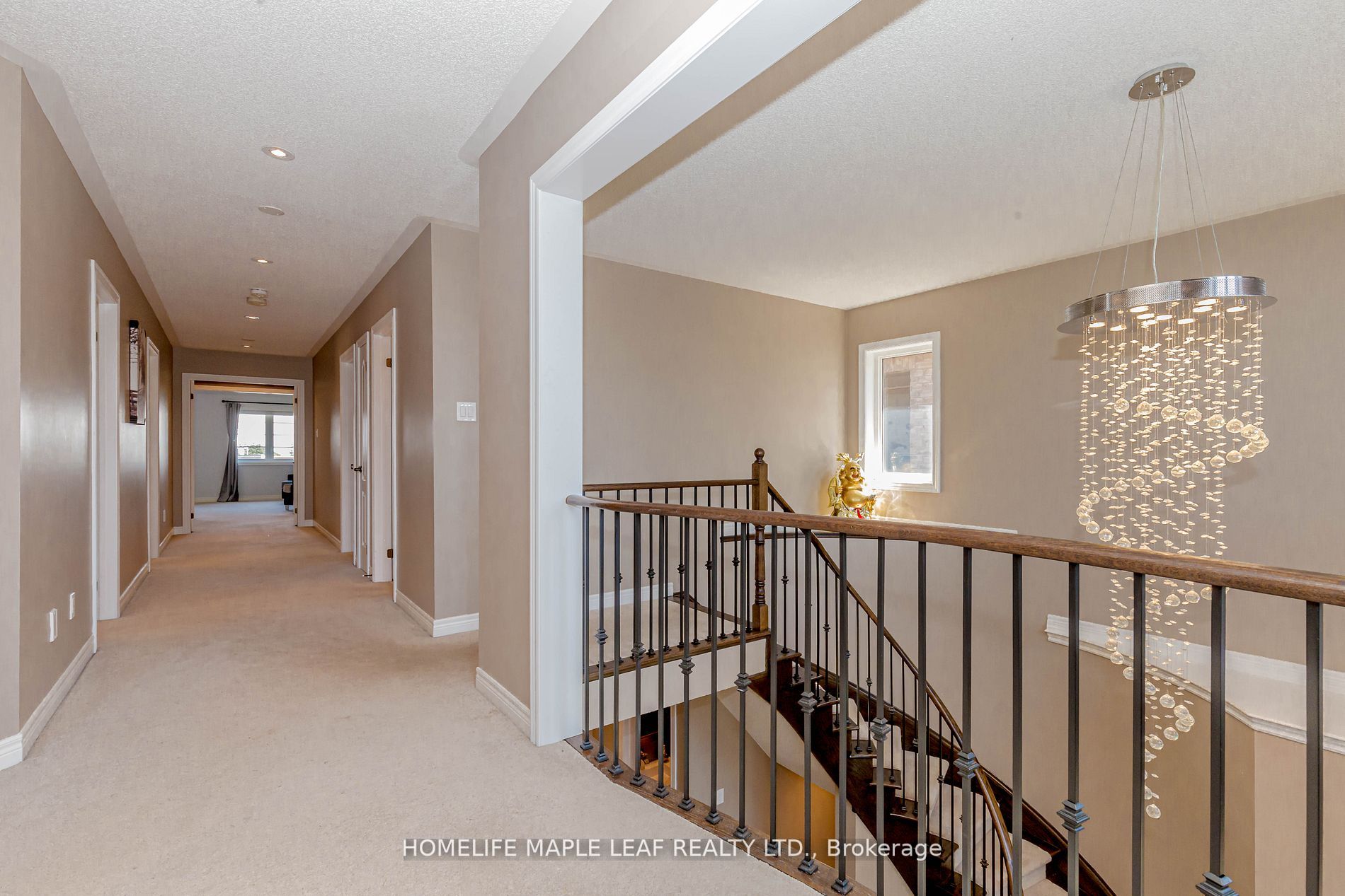 45 Interlacken Dr