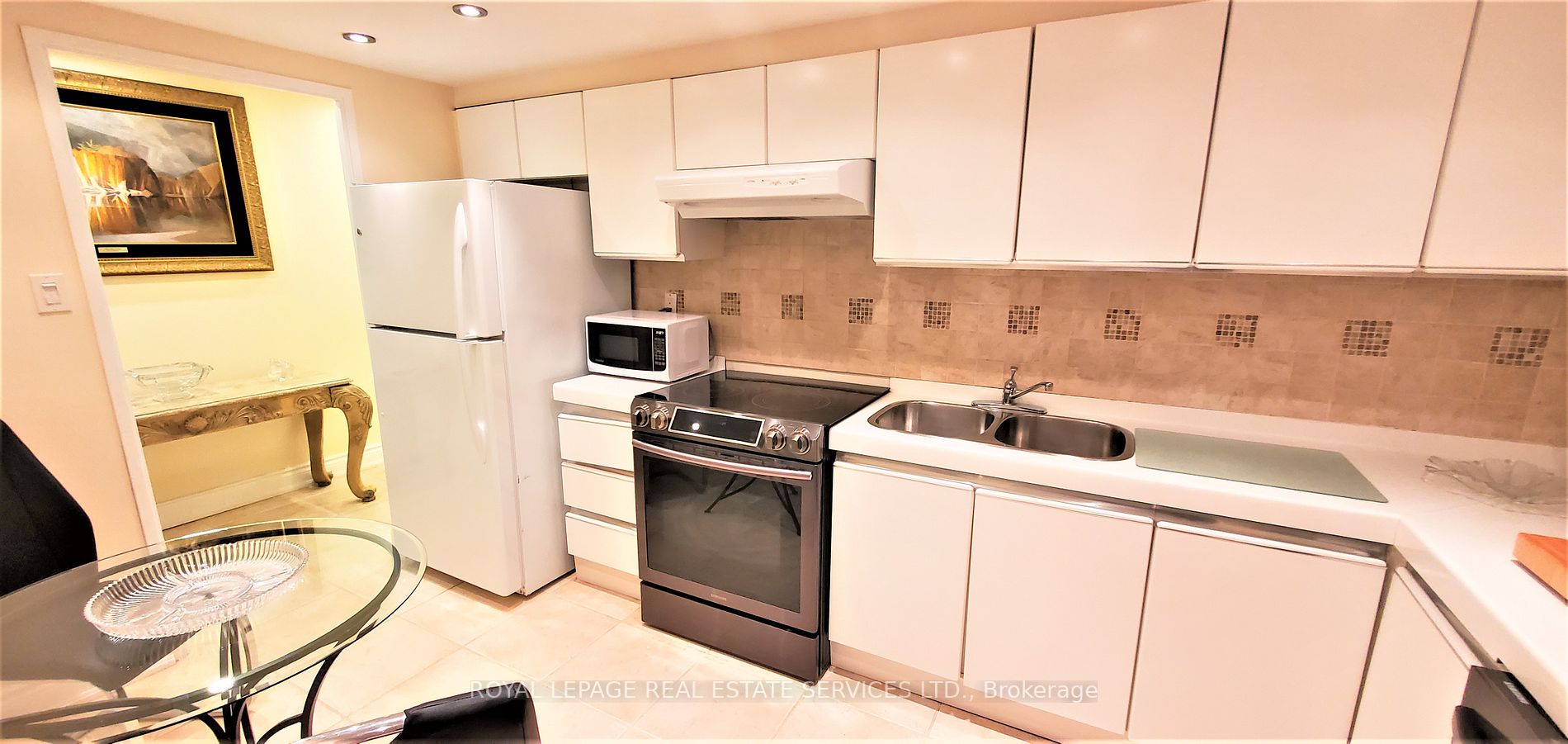 2045 Lake Shore Blvd W, #308