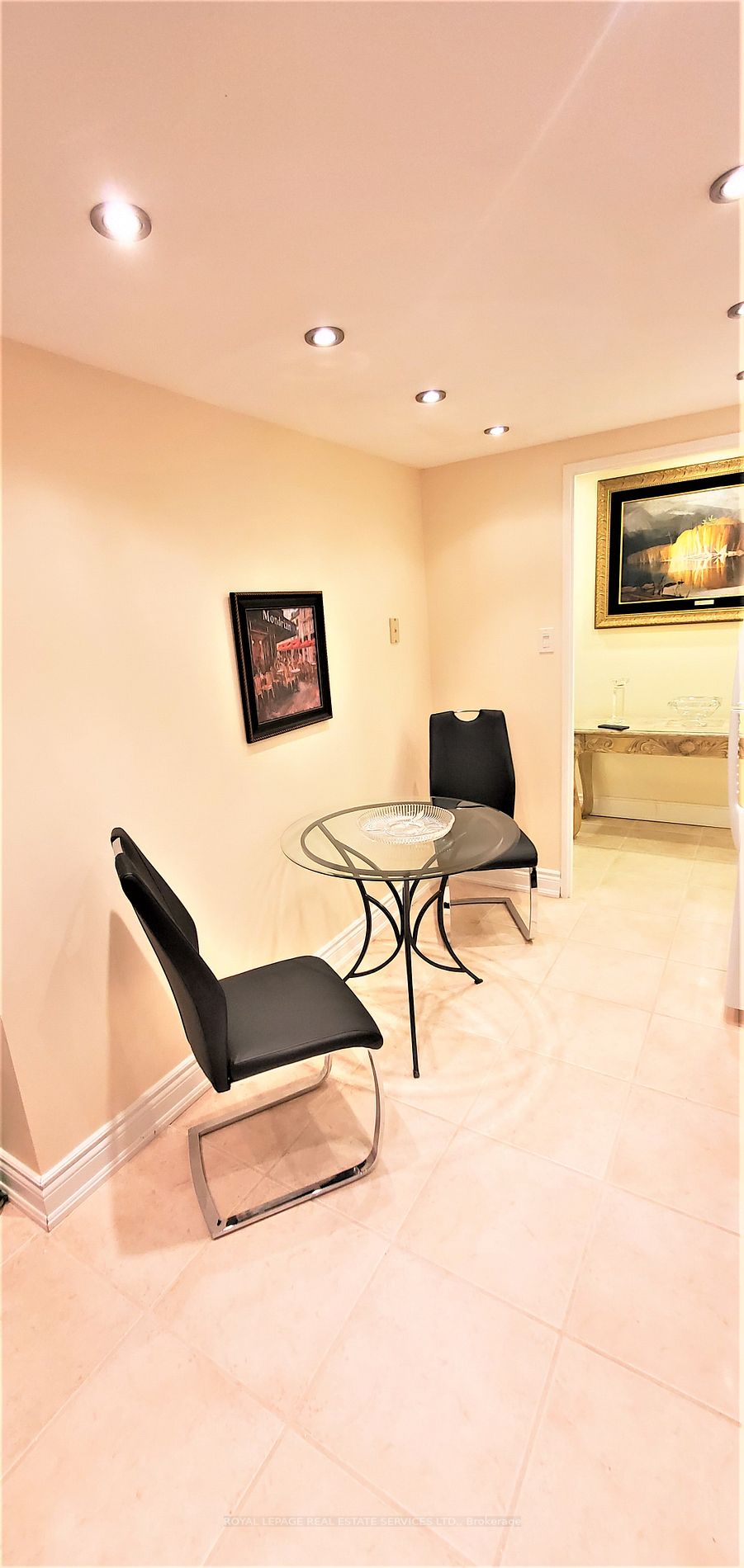 2045 Lake Shore Blvd W, #308