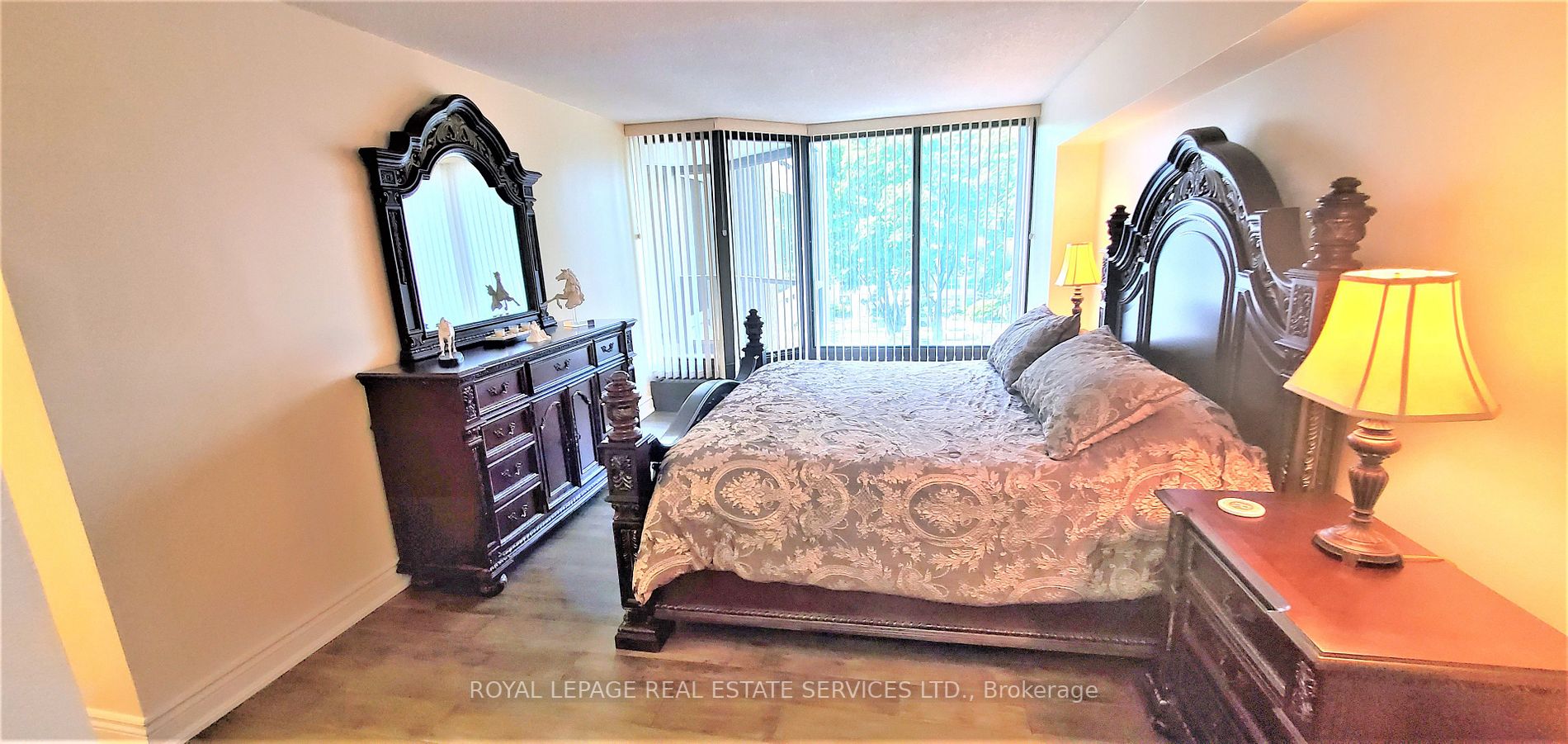 2045 Lake Shore Blvd W, #308