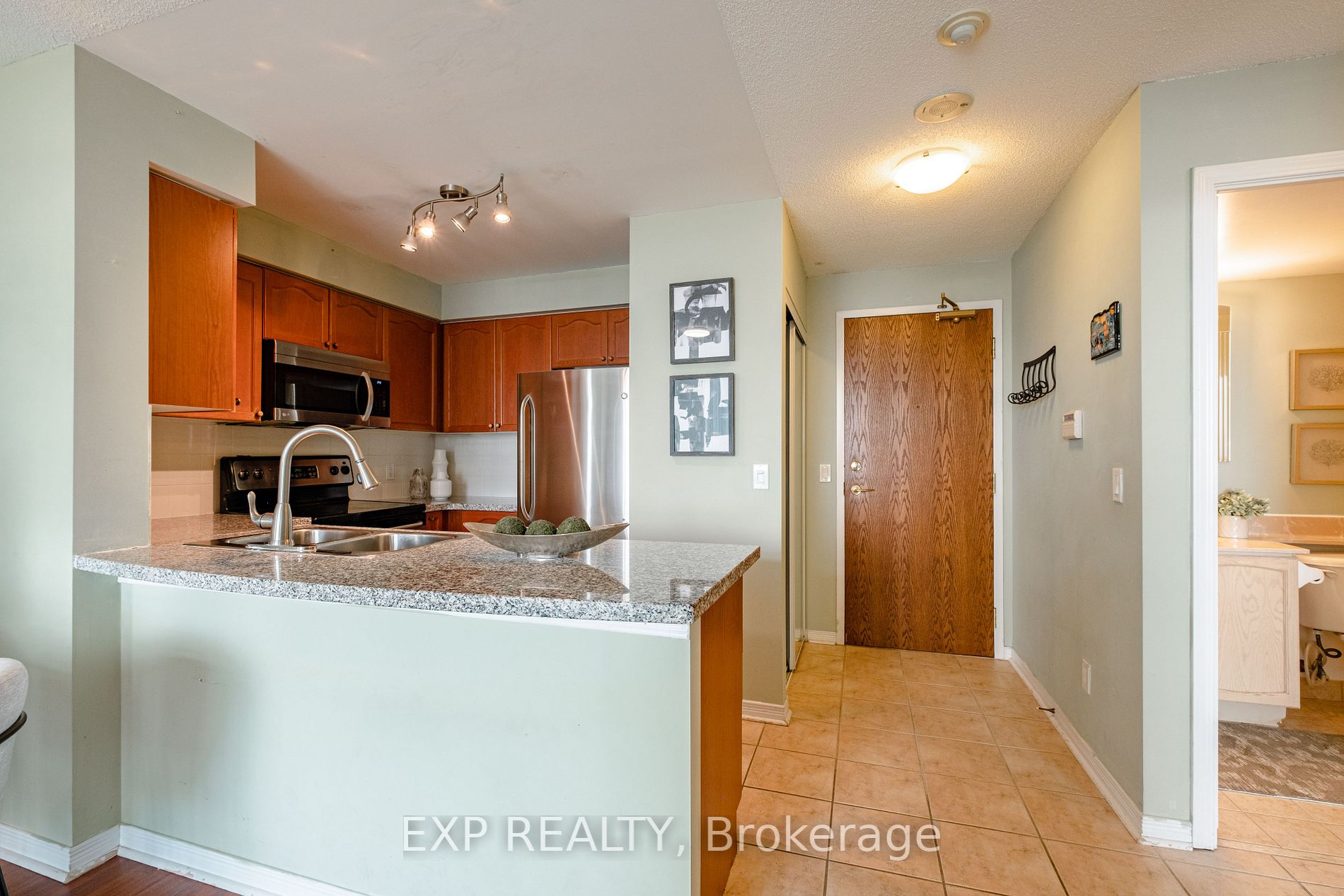 4889 Kimbermount Avenue, #PH7