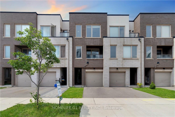 209 Sabina Dr, Oakville