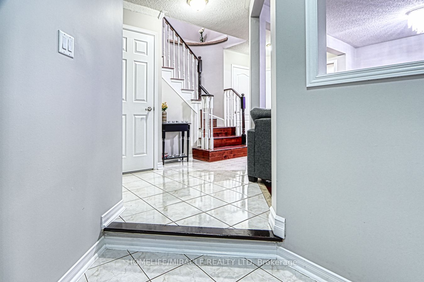 272 Pressed Brick Dr