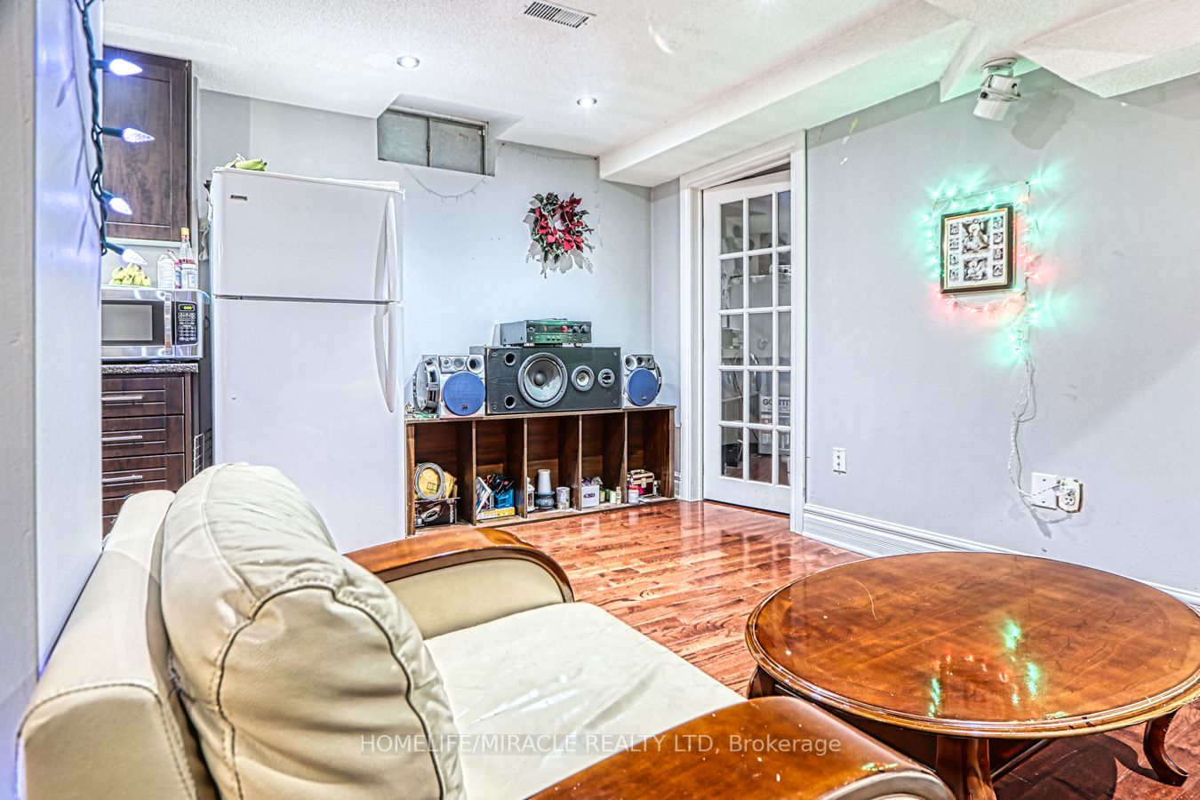 272 Pressed Brick Dr