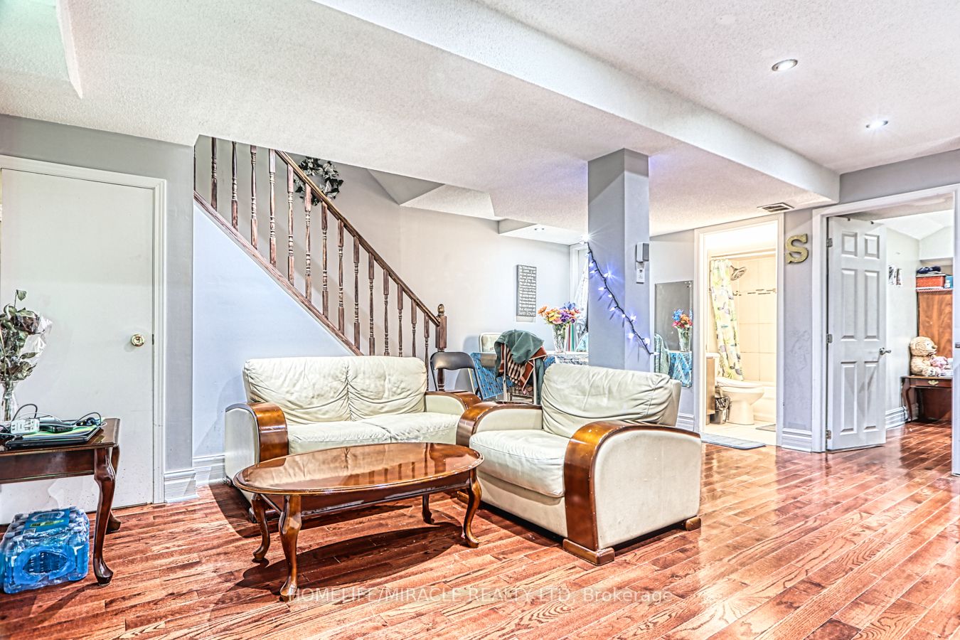 272 Pressed Brick Dr