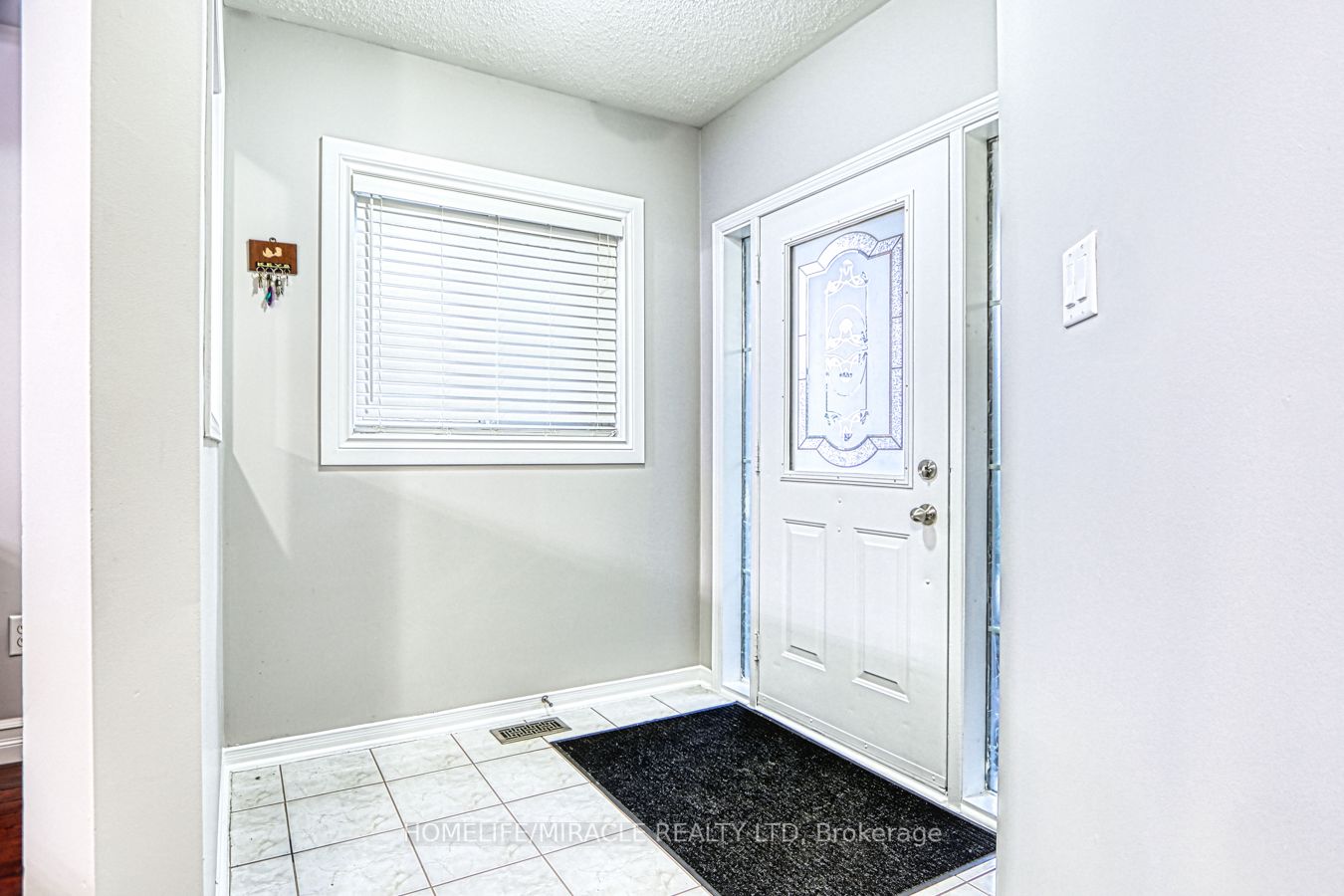 272 Pressed Brick Dr