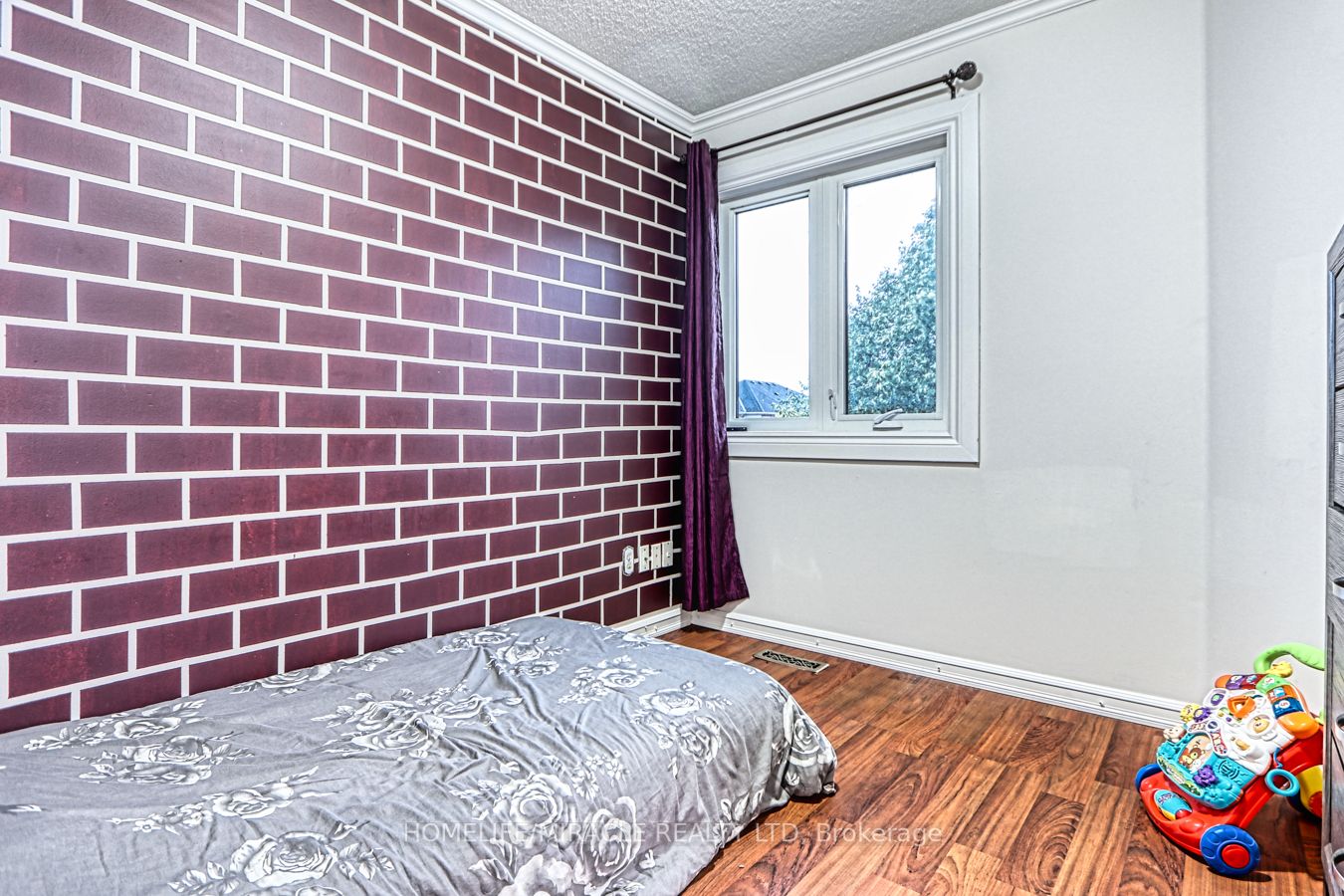 272 Pressed Brick Dr