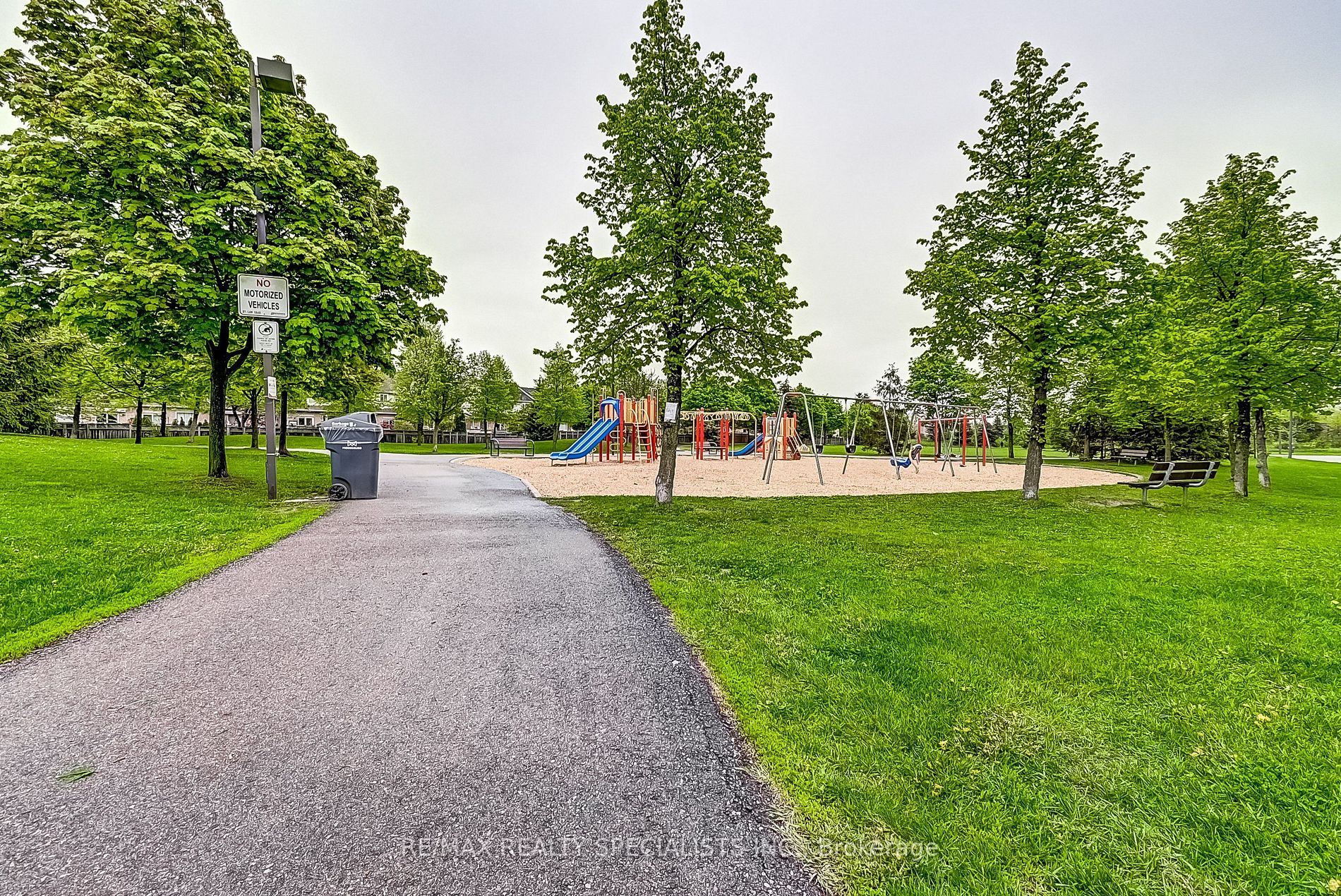 1150 Parkwest Pl, #404