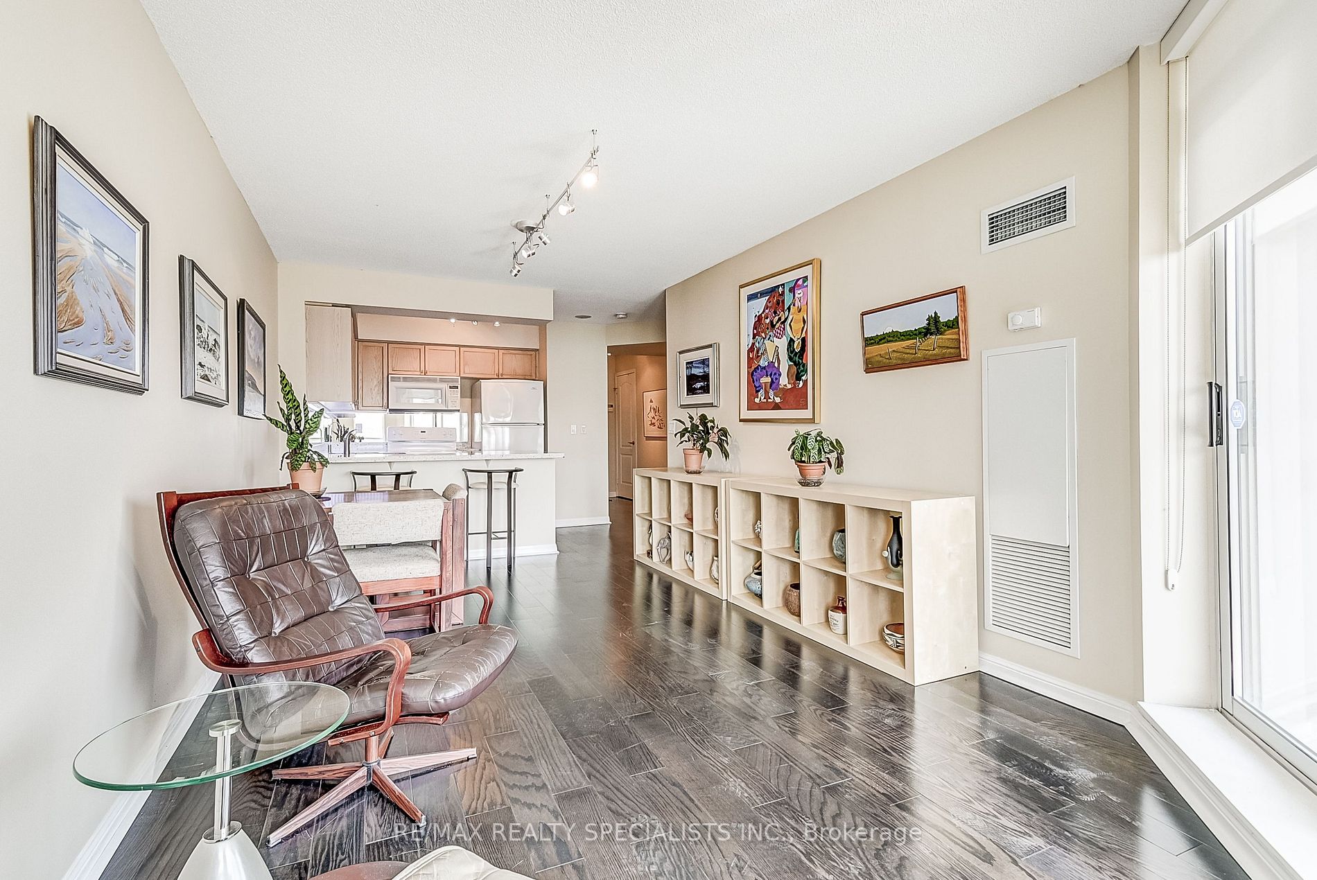 1150 Parkwest Pl, #404