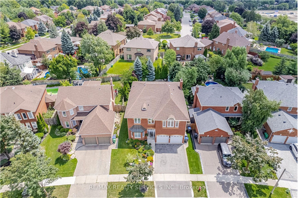 7 Kenpark Ave, Brampton