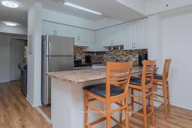 105 George Appleton Way, #1049