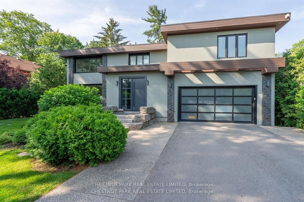 2106 Grange Dr
