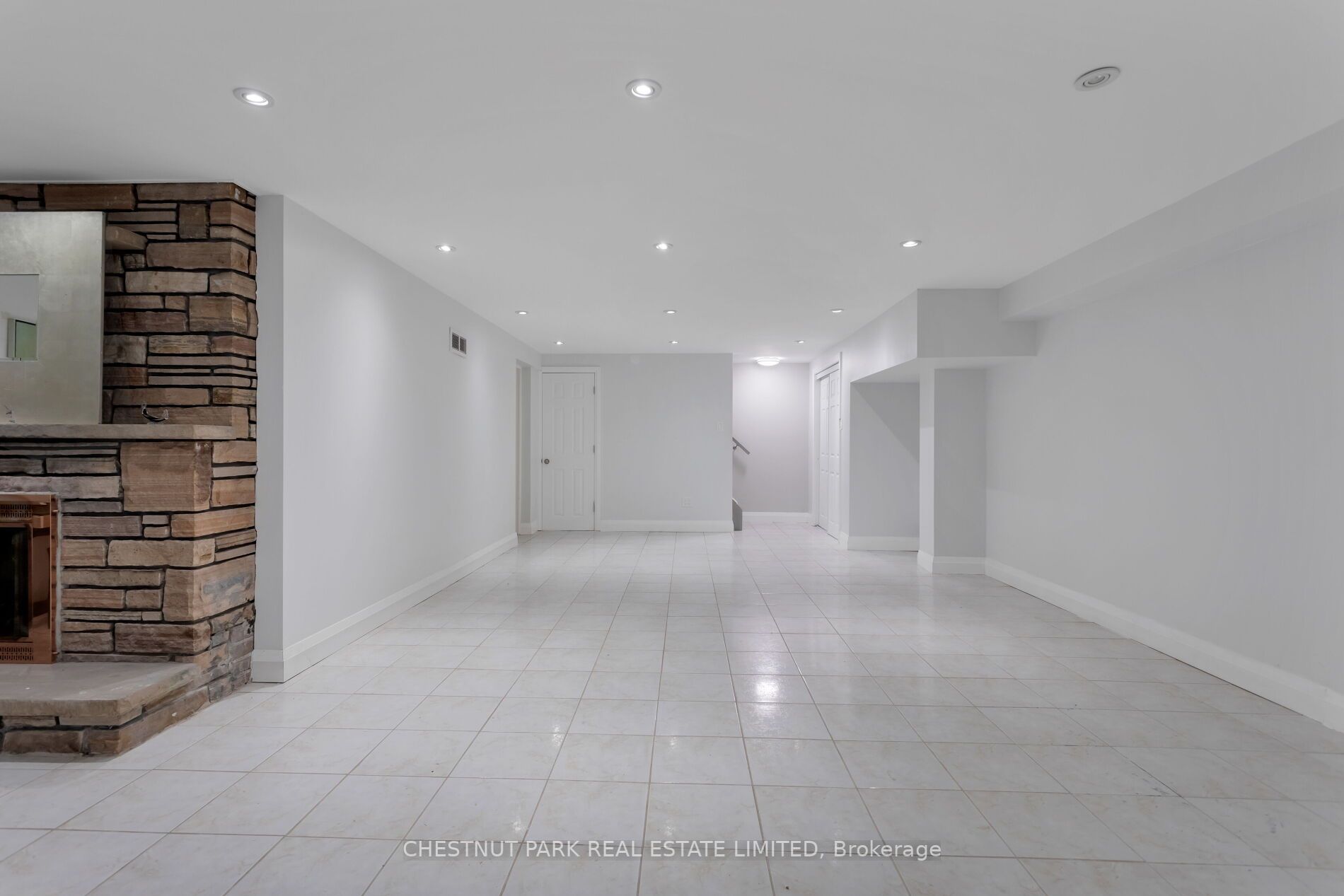 2106 Grange Dr
