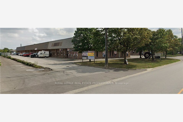 225 Advance Blvd, Brampton