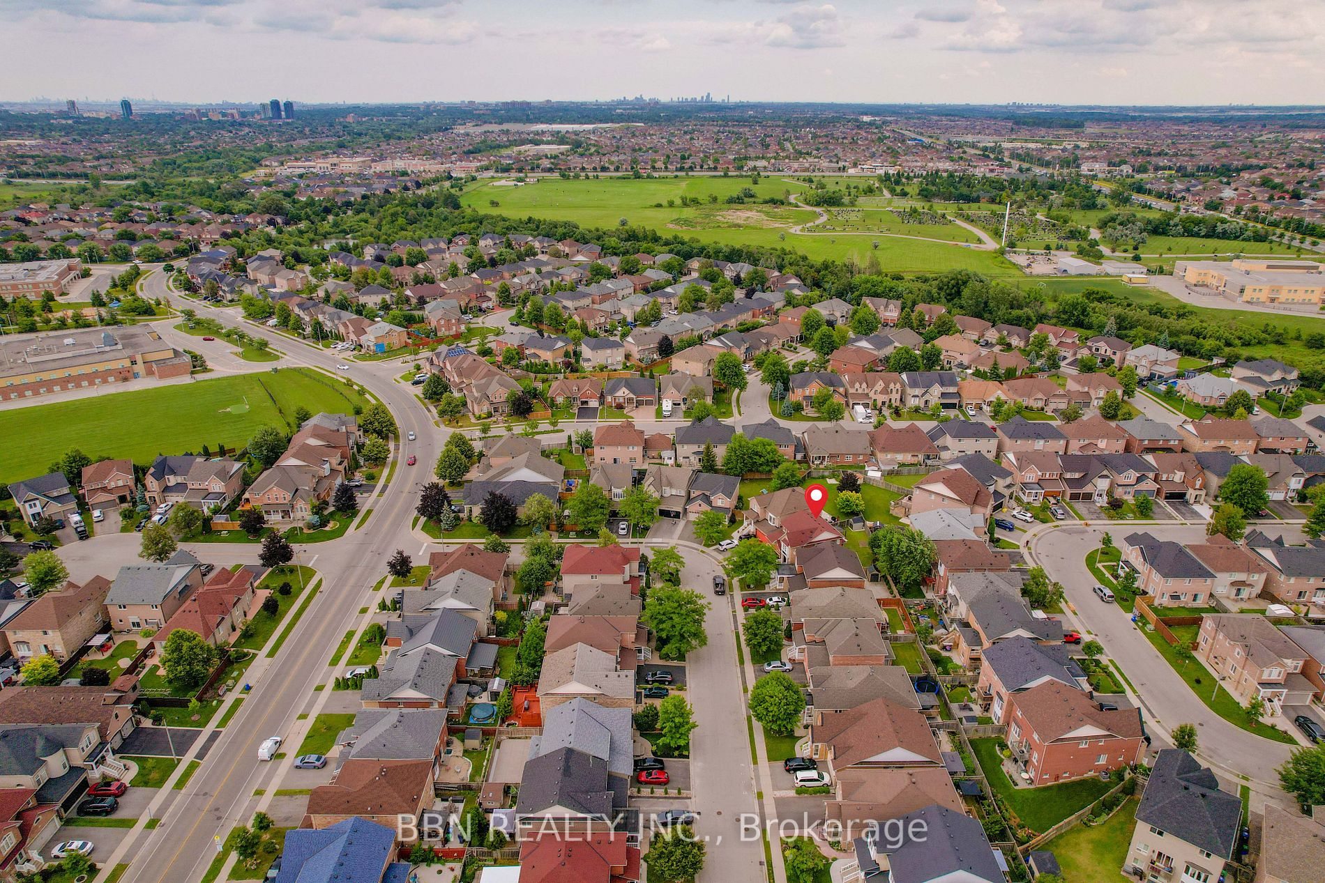 12 Tregate Cres W