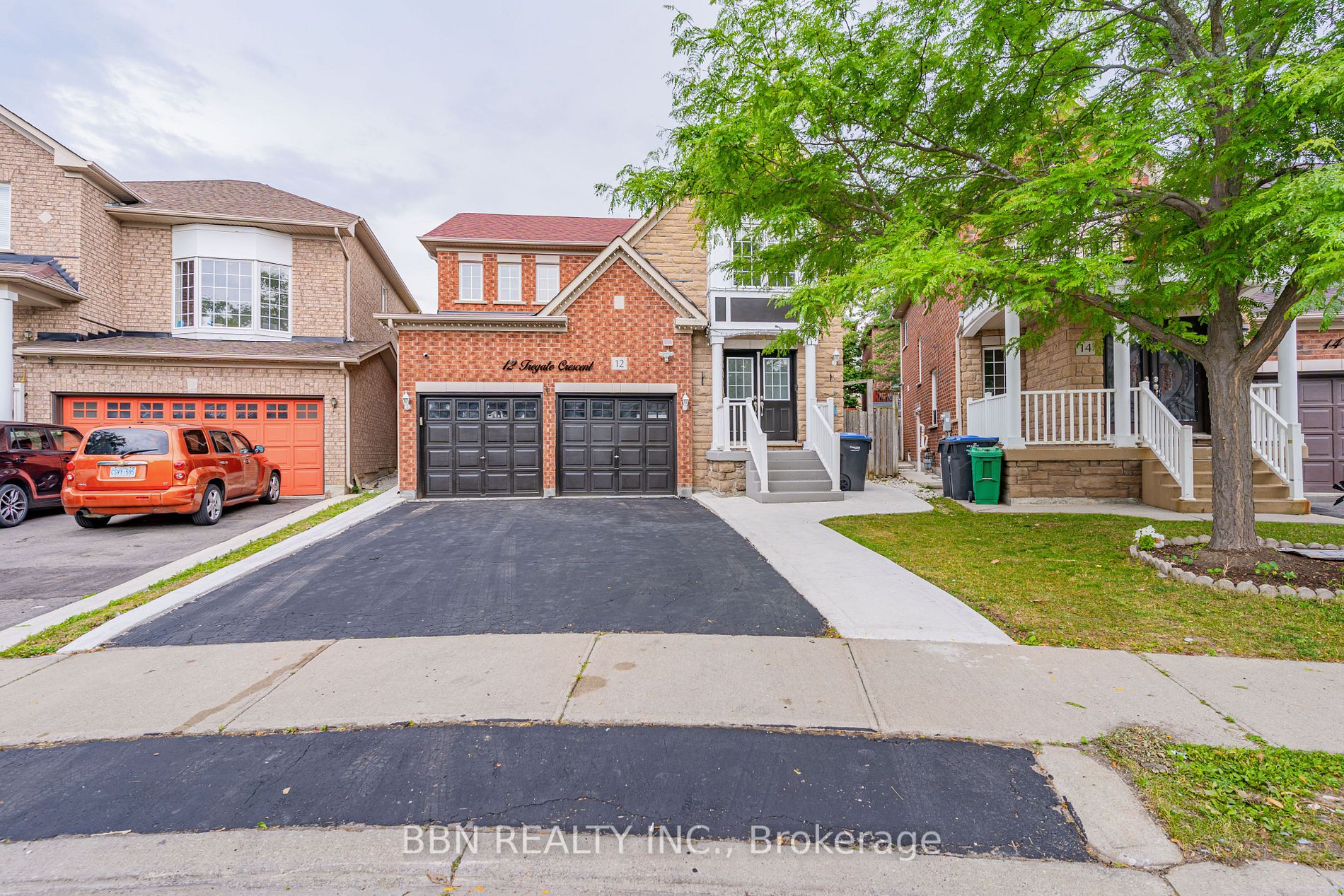 12 Tregate Cres W