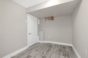19 Outlook Ave