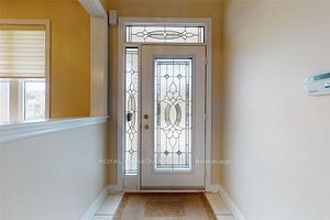 19 Outlook Ave