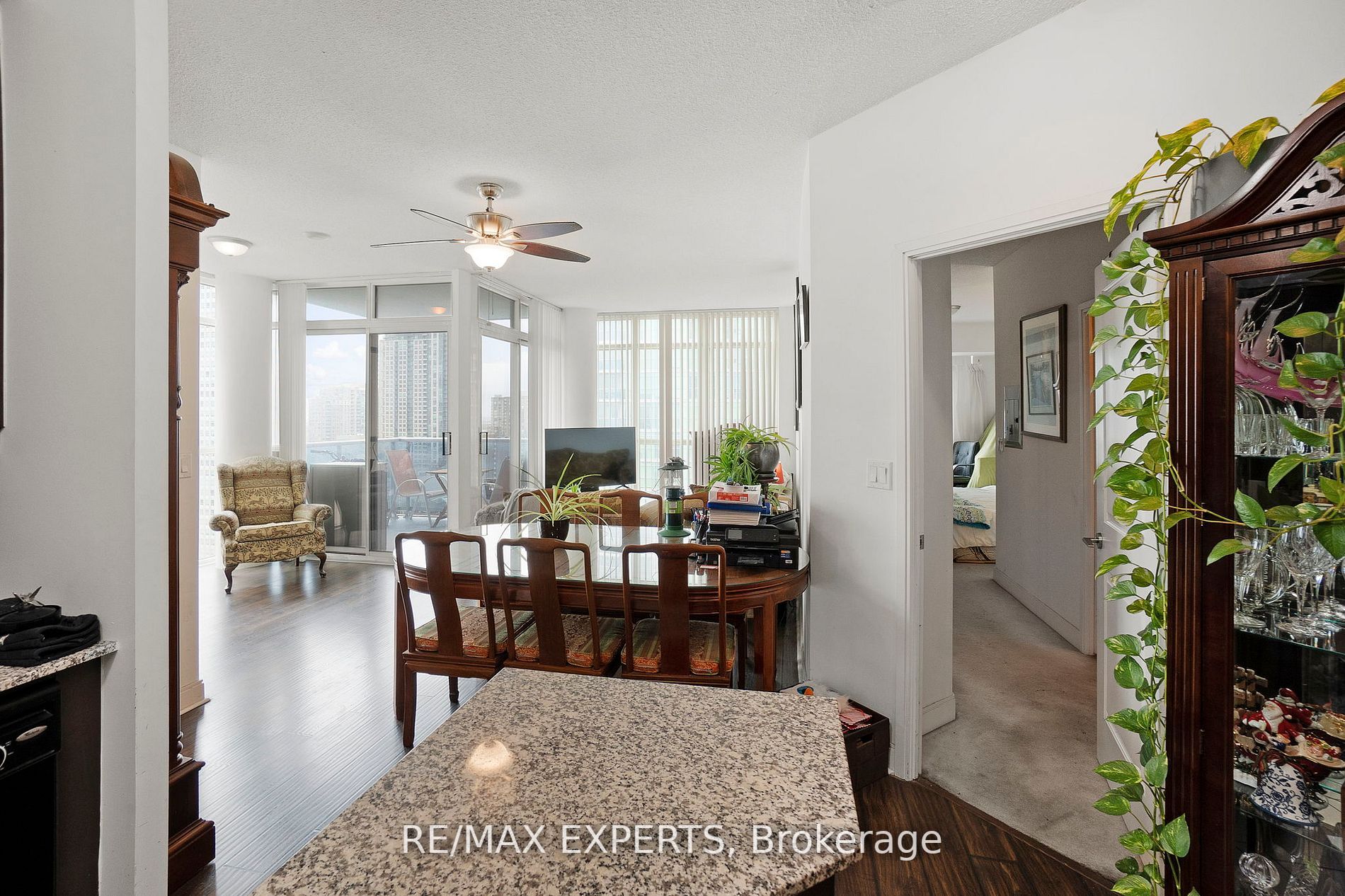 90 Absolute Ave, #1706