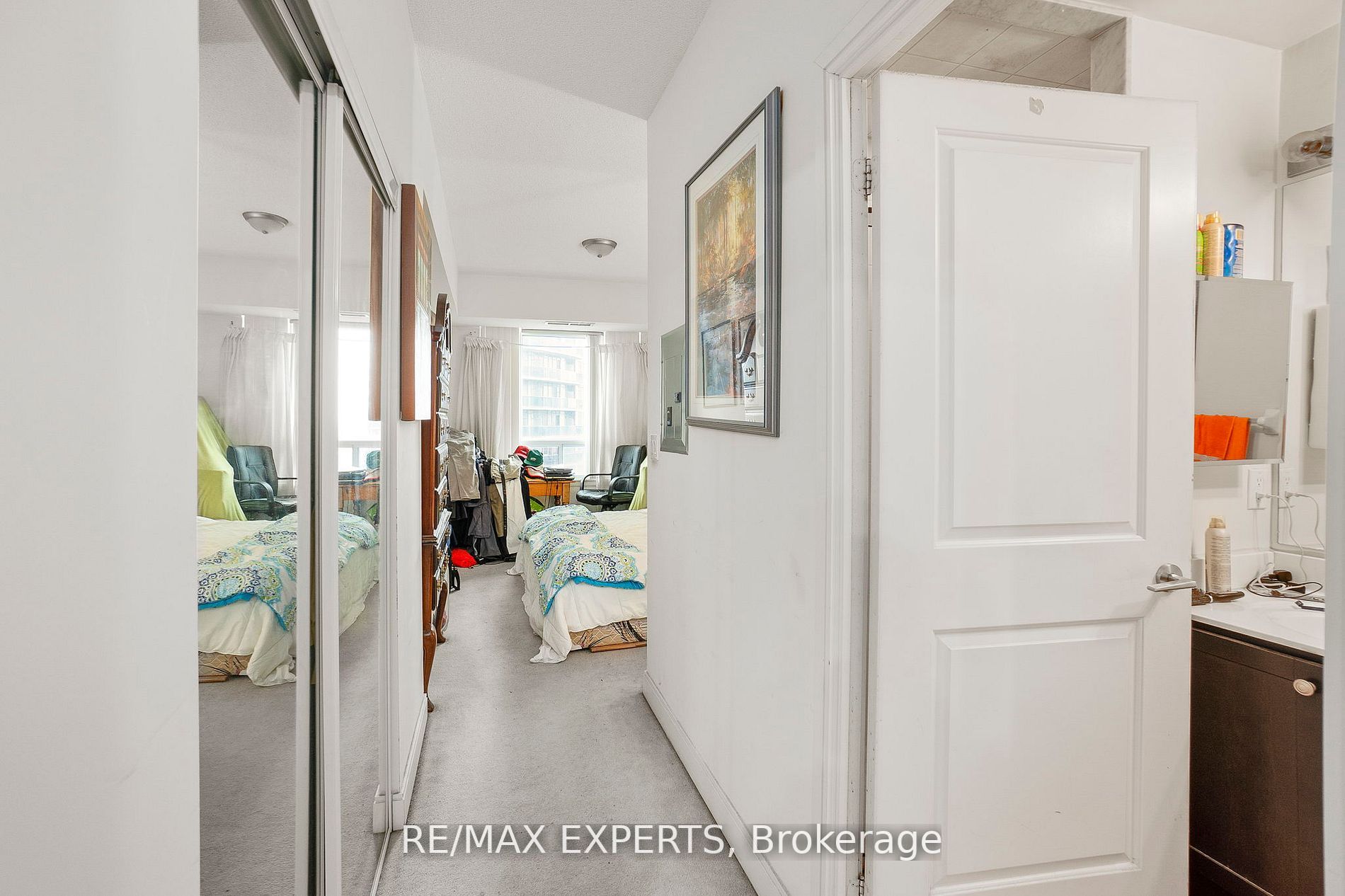 90 Absolute Ave, #1706