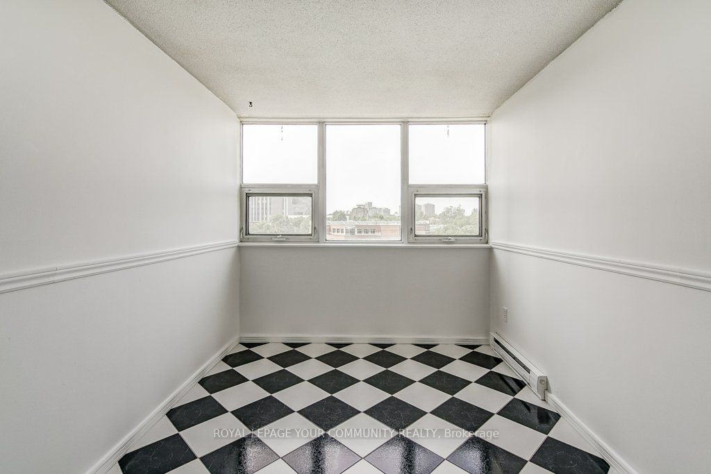 75 Emmett Ave, #602