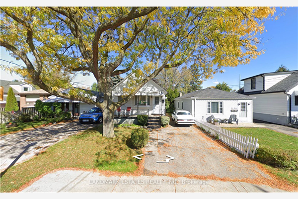 1085 Meredith Ave, Mississauga
