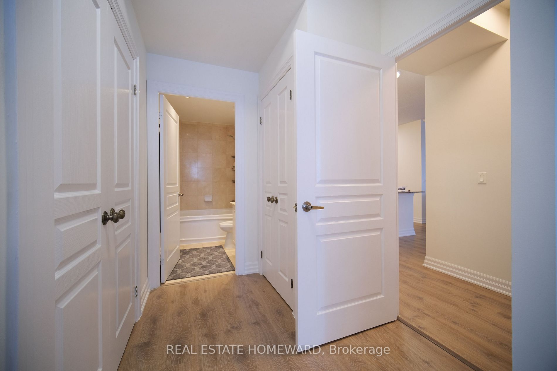 Listing W6693294 - Large Photo # 8