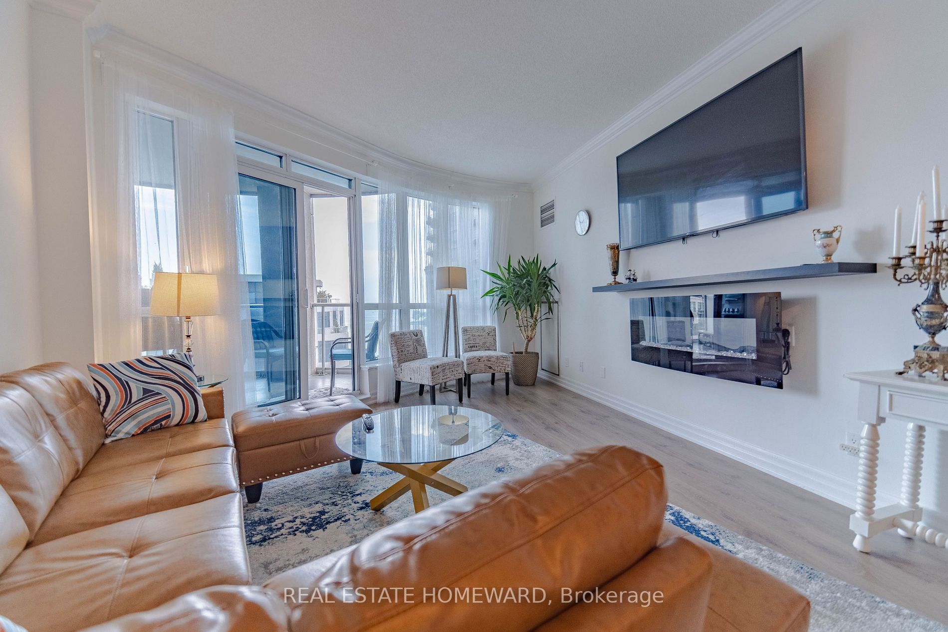 Listing W6693294 - Large Photo # 1